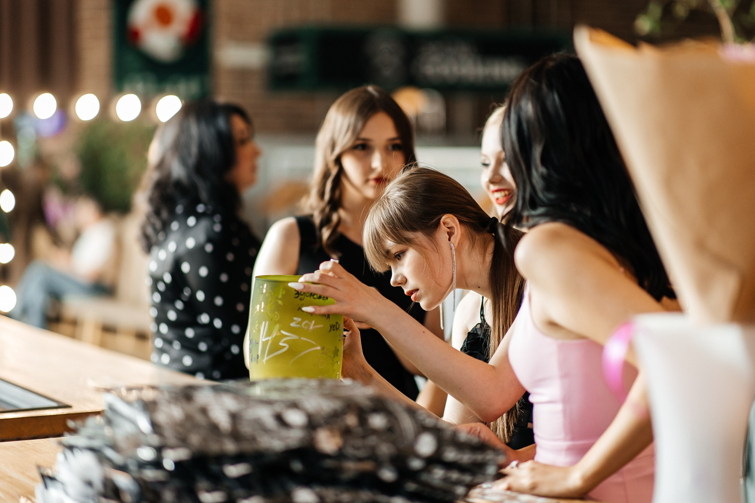 Выпускной 2024 Foodstory. Свадебный и портретный фотограф Алина Иванова. Екатеринбург-Москва