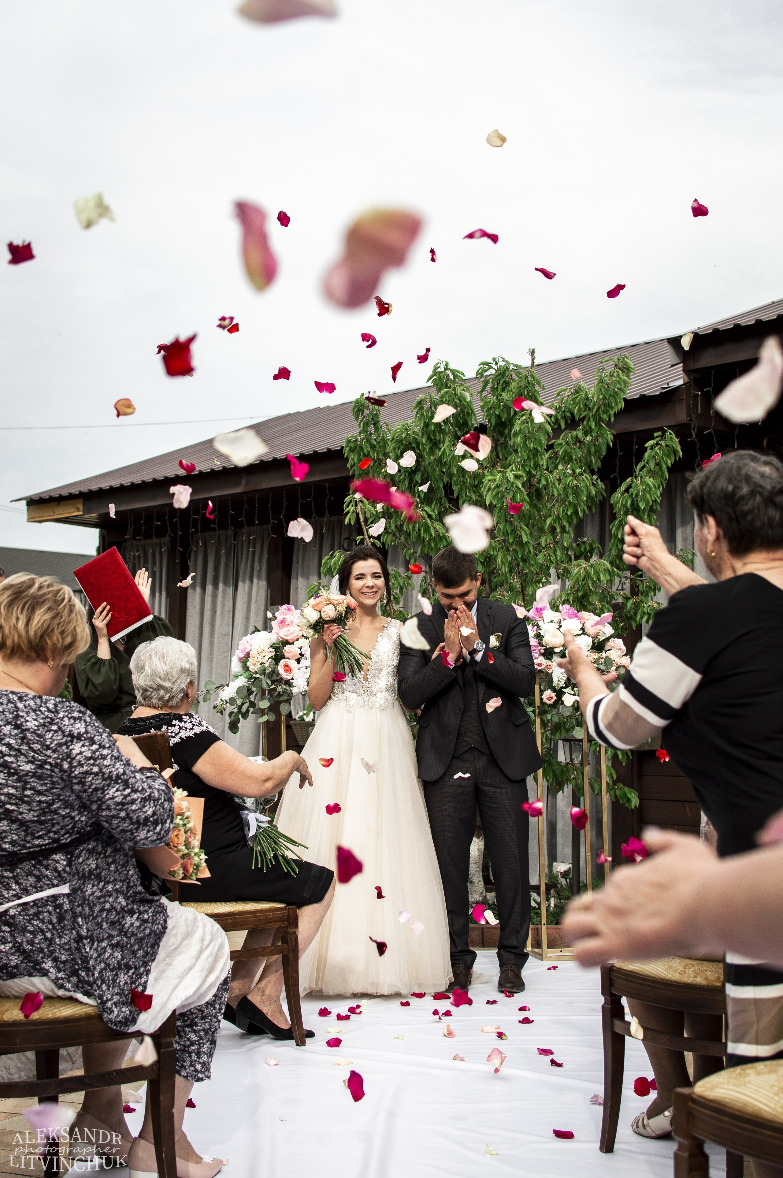 Свадебные съемки. Меня зовут Александр Литвинчук и я свадебный фотограф в Саратове