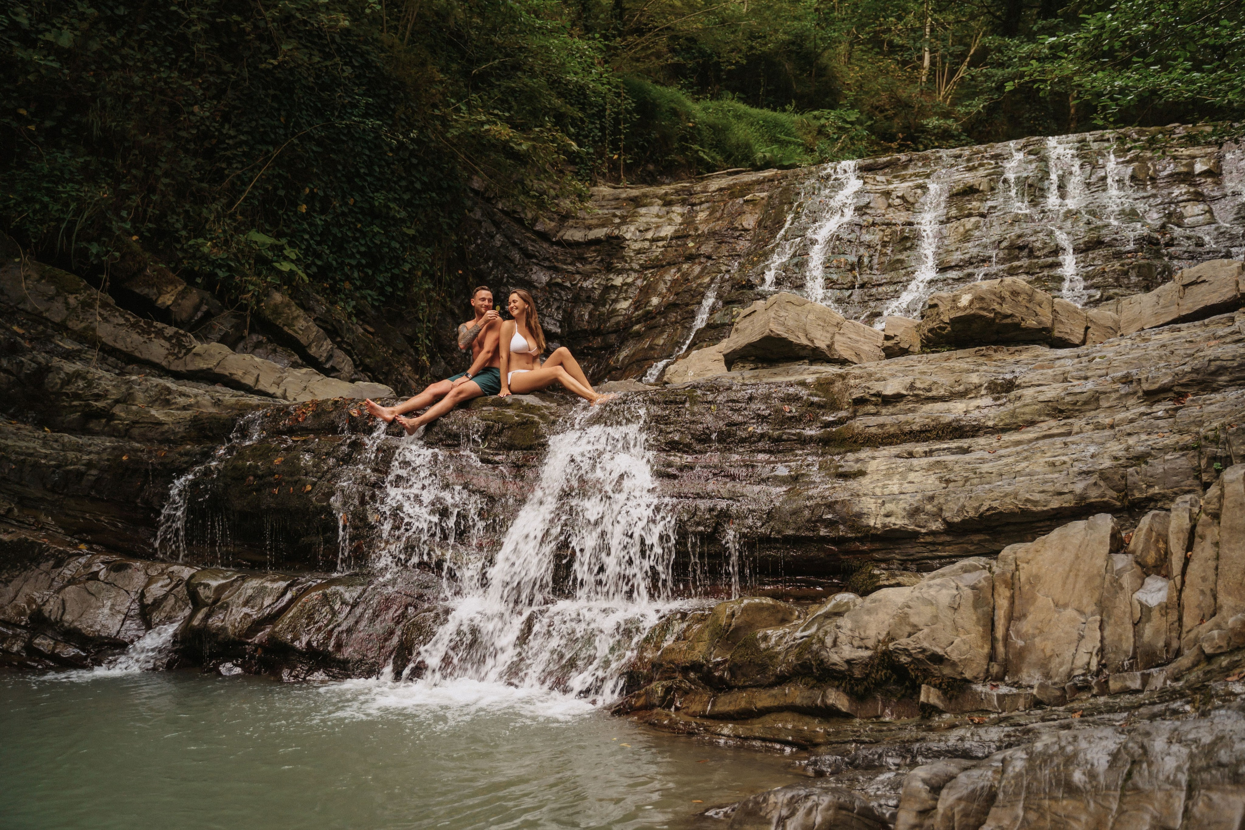 Место для фотосессии в Сочи, Адлере. Красивые свадебные фотосессии. Алина Бернд — свадебный и индивидуальный фотограф в Сочи и Адлере