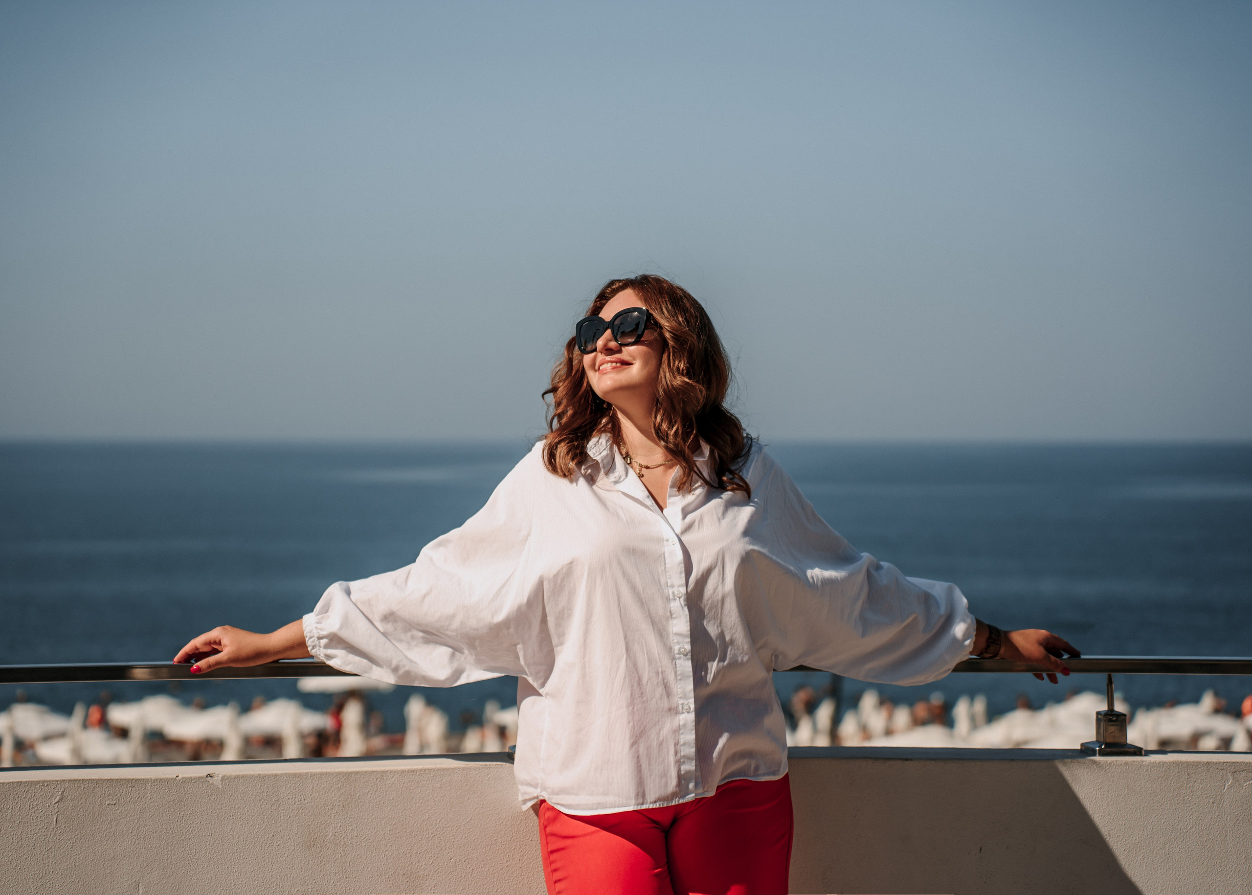 Место для фотосессии в Сочи, Адлере. Красивые свадебные фотосессии. Алина Бернд — свадебный и индивидуальный фотограф в Сочи и Адлере