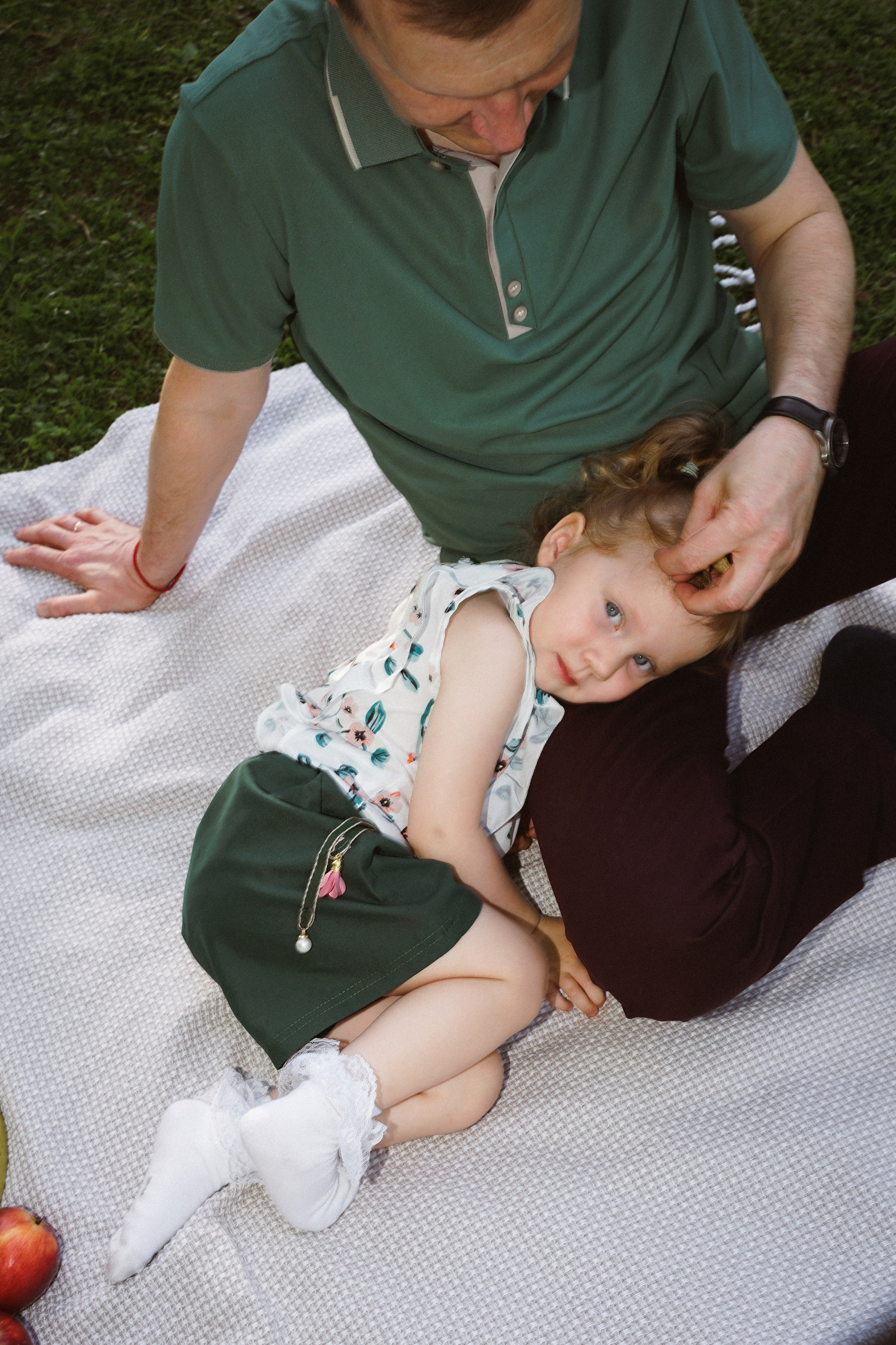 Семейная съемка с ребенком в парке Екатеринбурга