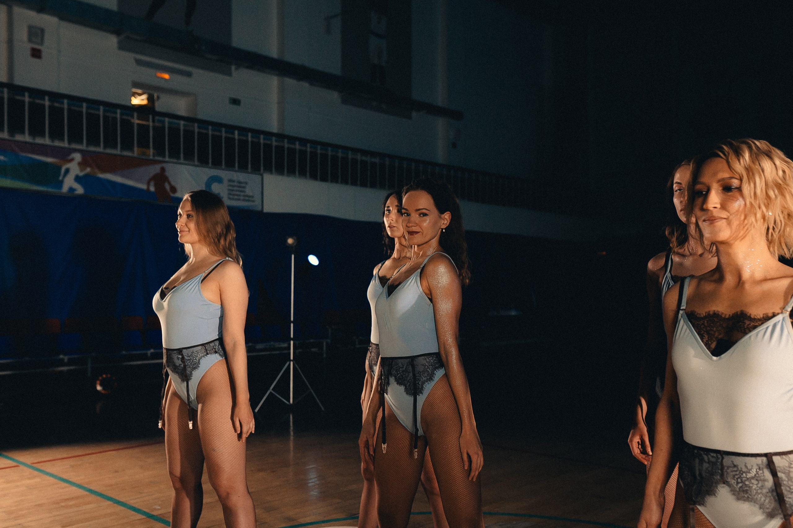 BLUE BODYSUITS. Фотограф в Томске Дарья Феоктистова
