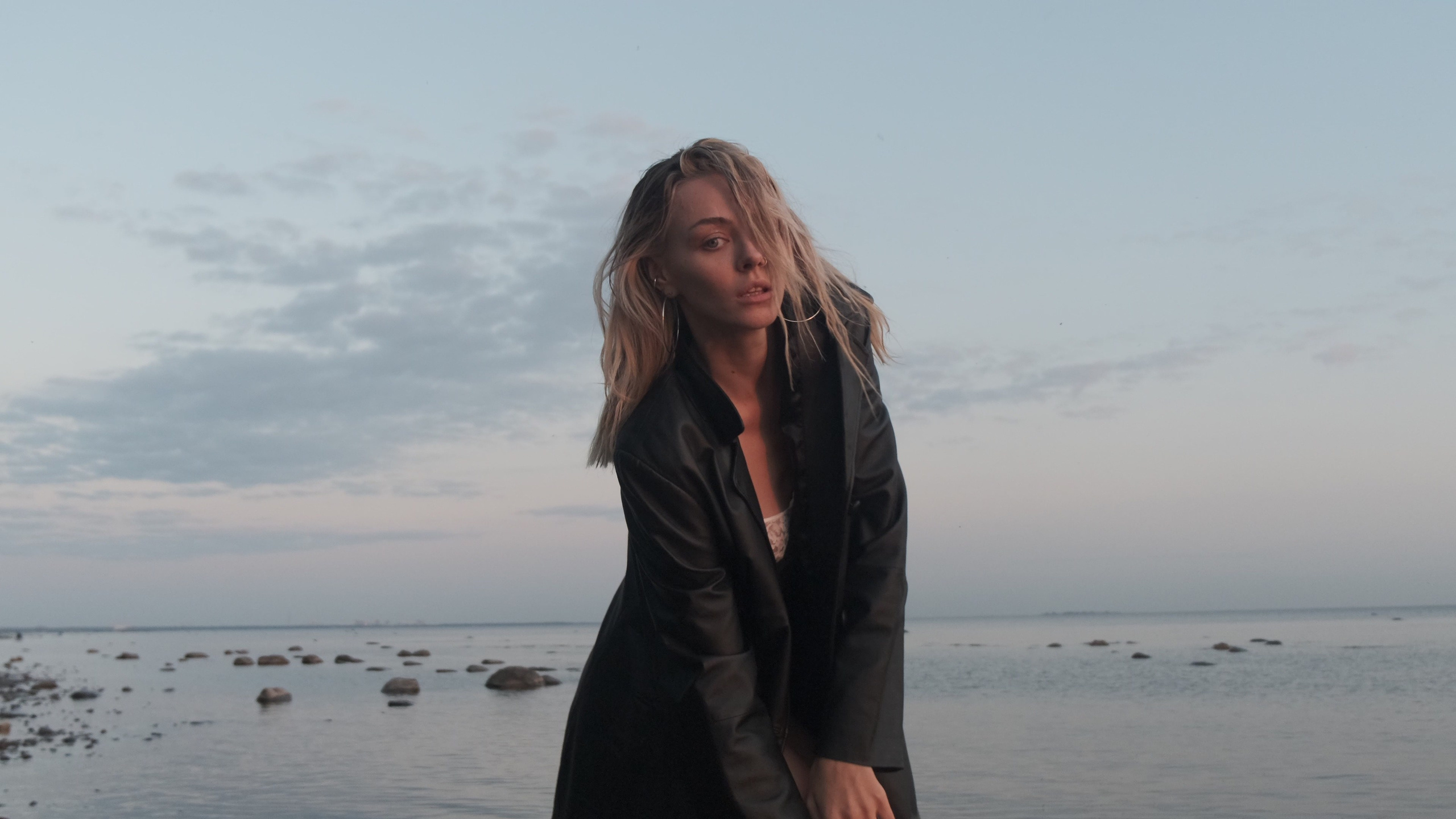 Elona. Главная