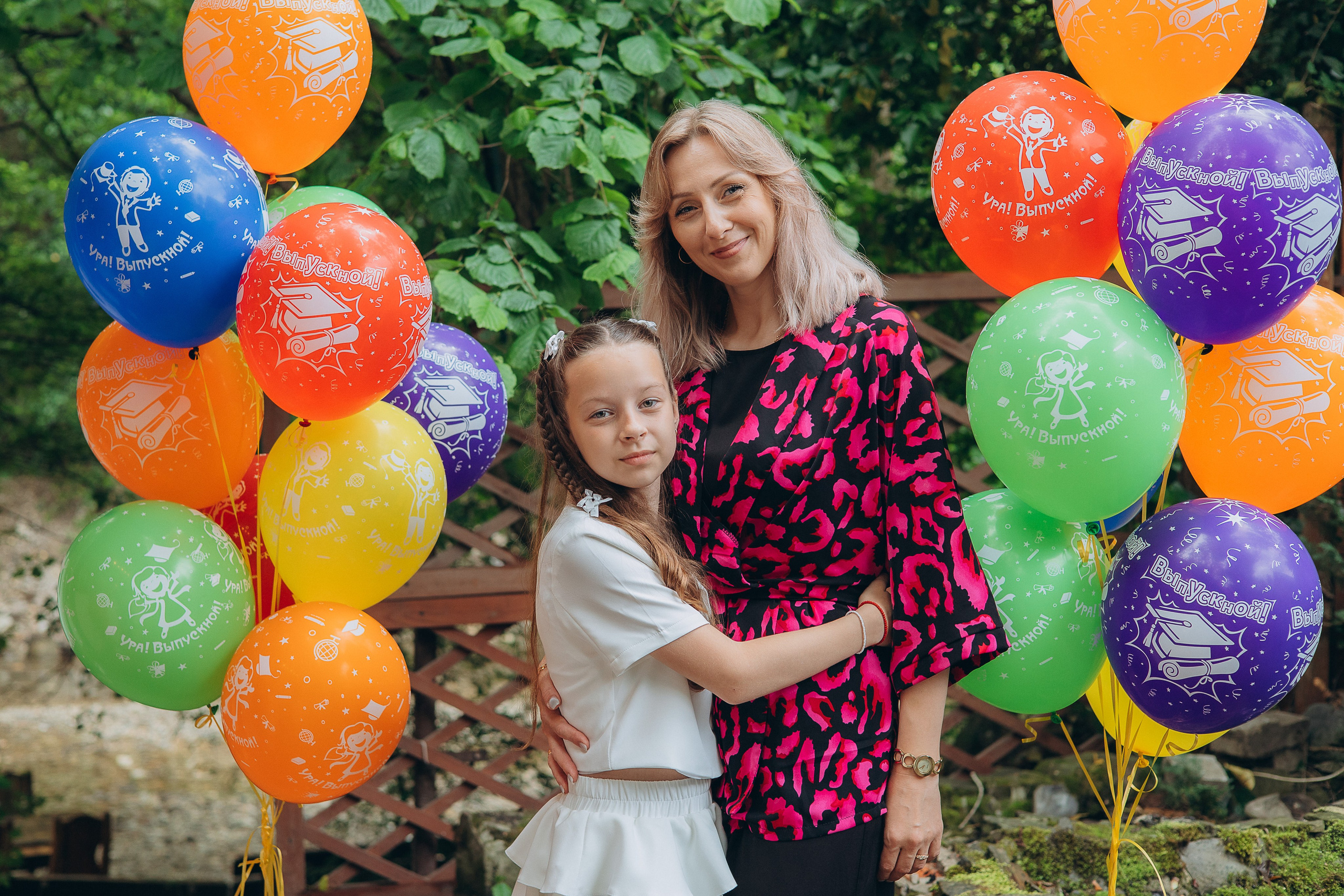 Выпускной 4классы. Выпускные книги Анапа Новороссийск Краснодар