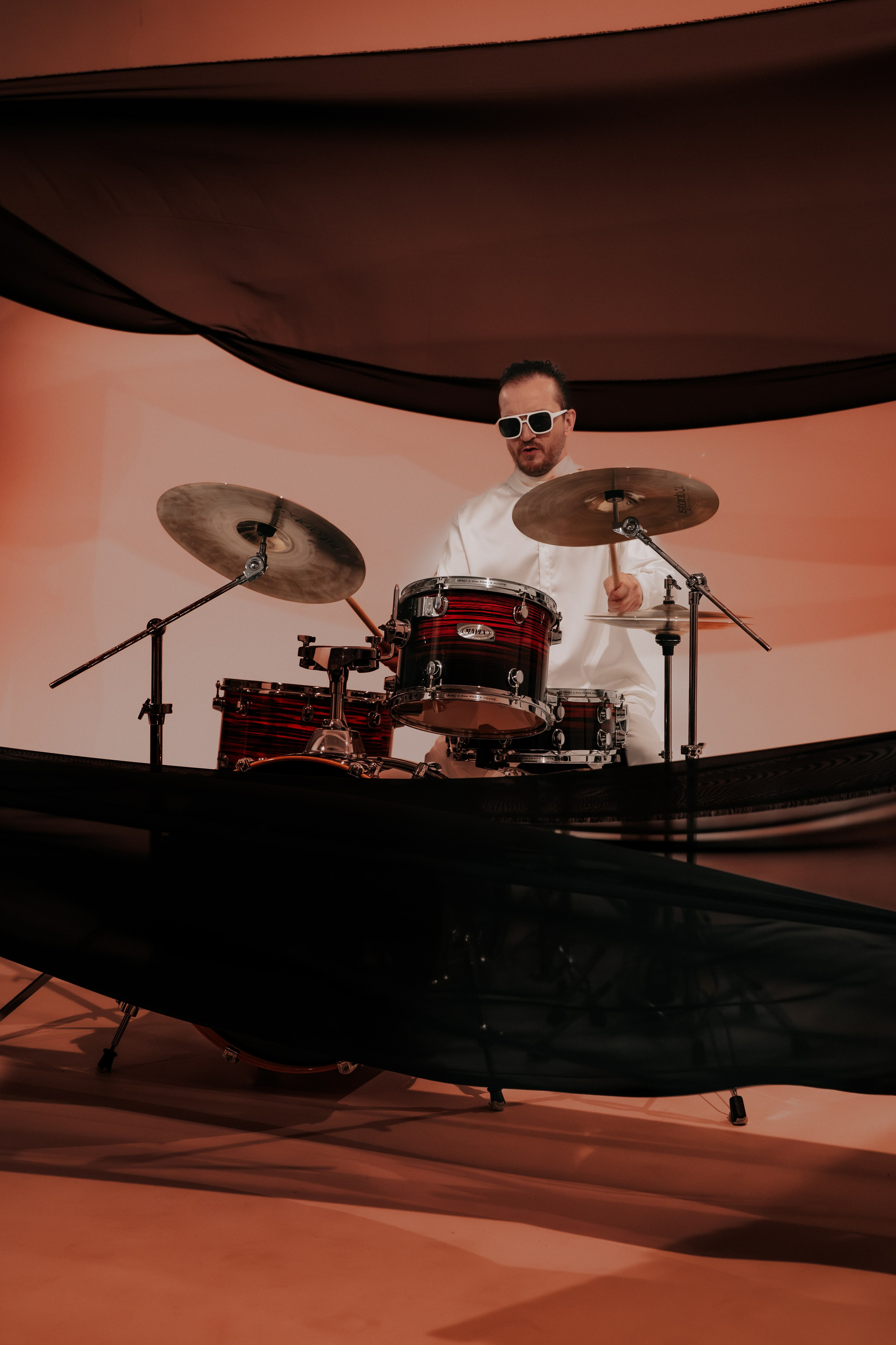 Кавер группа барбарабэнд (бэкстейдж со съёмок промо). Фотограф/видеограф Богдан Голованов