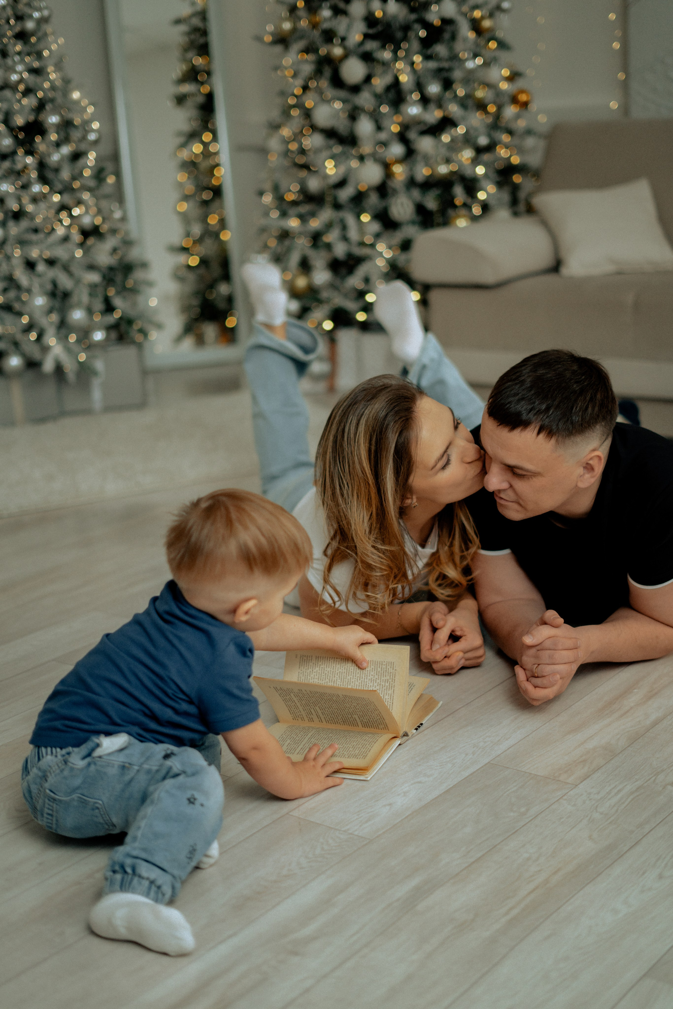 Студийная Новогодняя семейная съемка. Фотограф сахалин