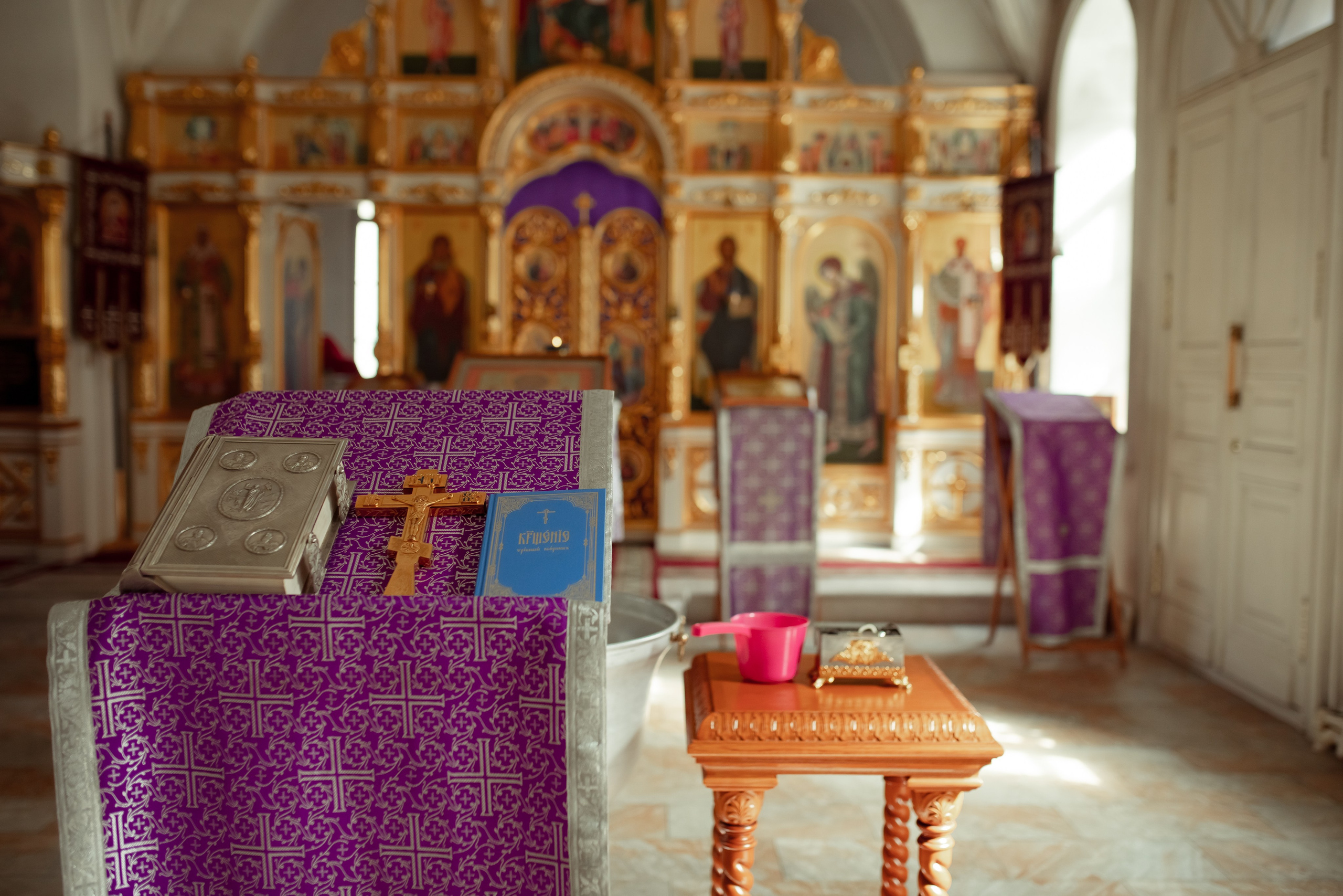 Крещение в светлом Храме. Семейный и детский фотограф в Москве Дорогова Екатерина