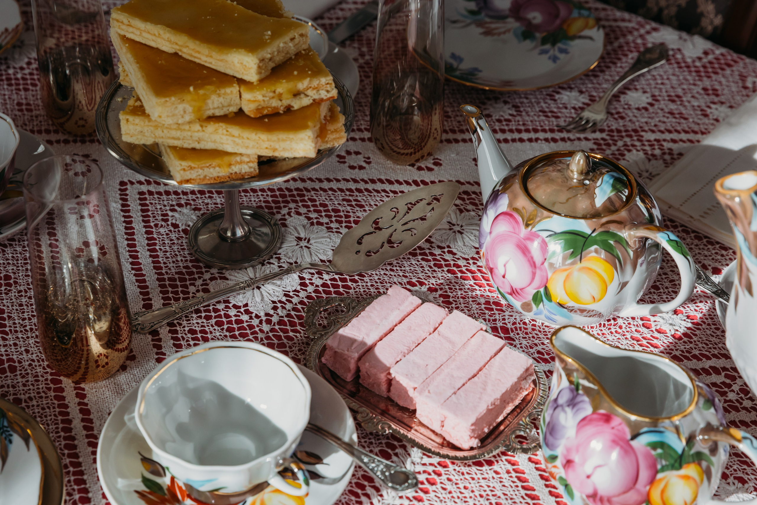 Родные люди «Русское чаепитие». Леся Гаранина. Семейный фотограф/видеограф Москва и область