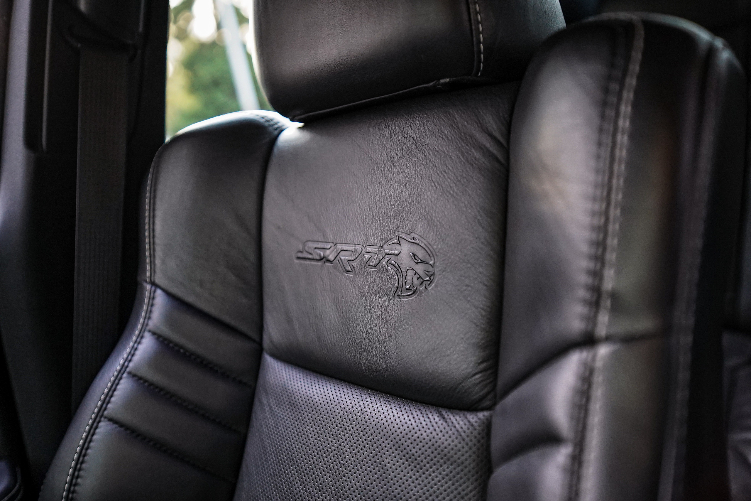 Dodge Charger Hellcat. Автомобильный фотограф Шакая Кирилл