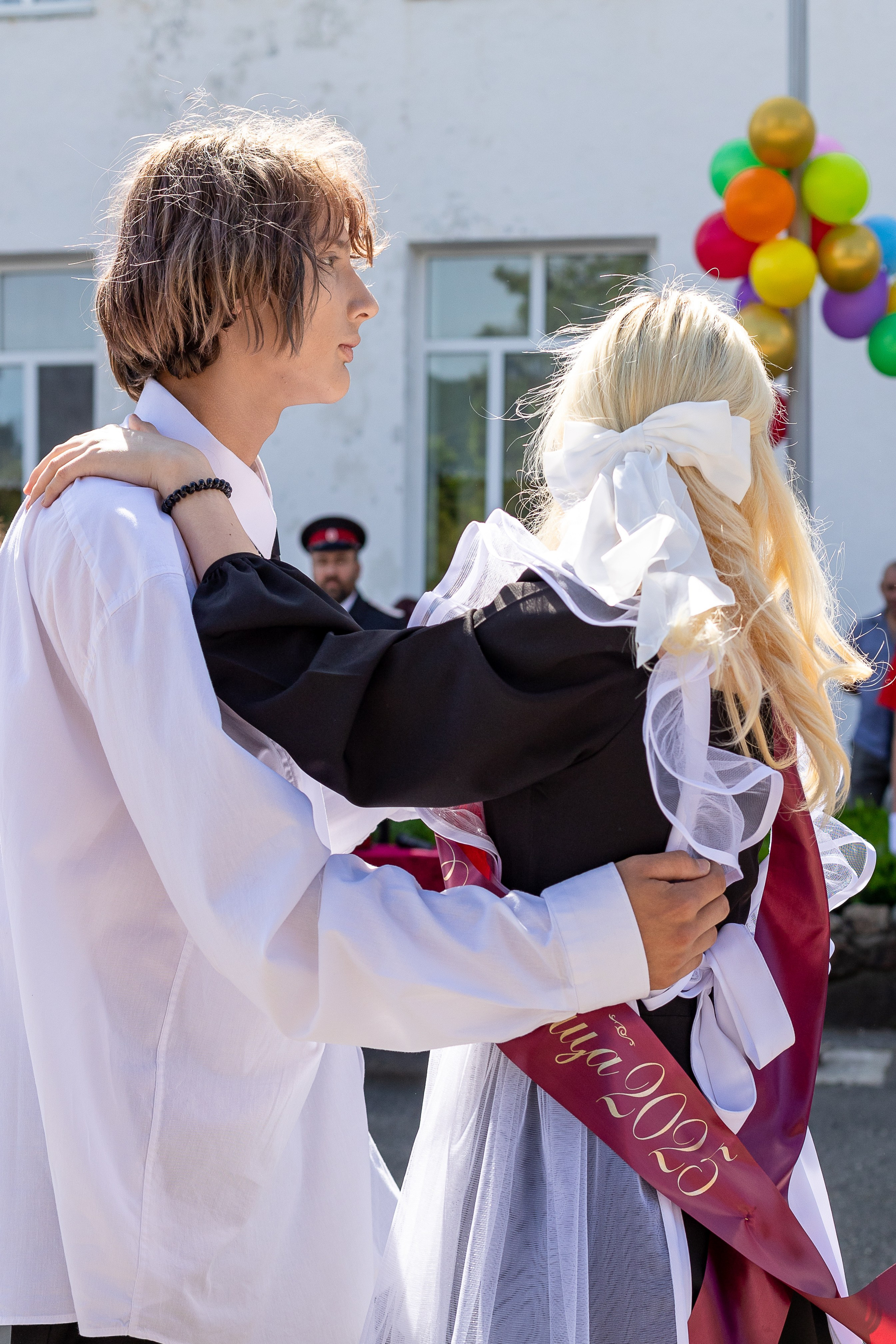 Последний звонок. Выпускные альбомы Майкоп, Краснодар Елена Золотарева