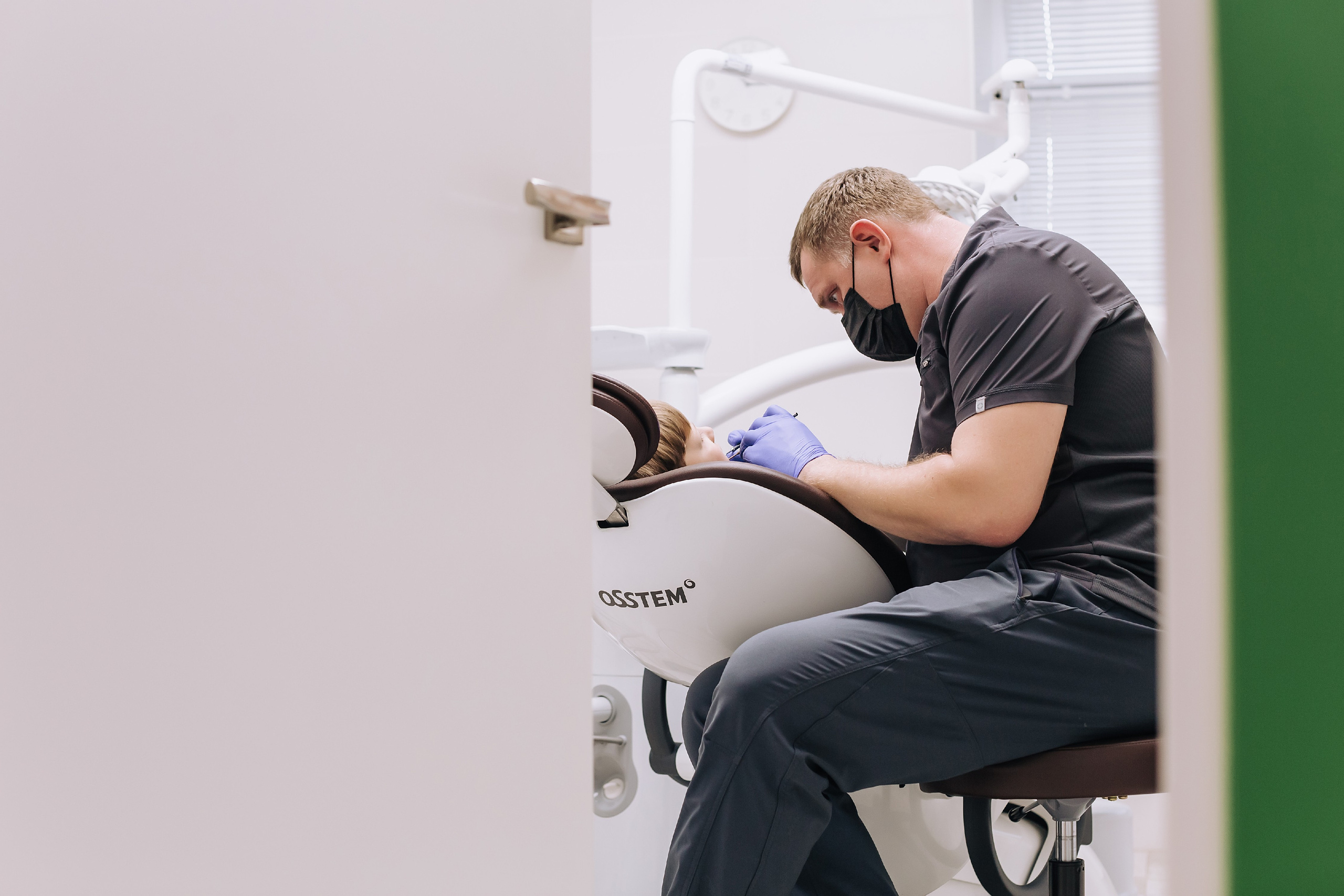 Стоматология. Мария Стеклова контент фотограф и семейный фотограф в Омске и Тюмени