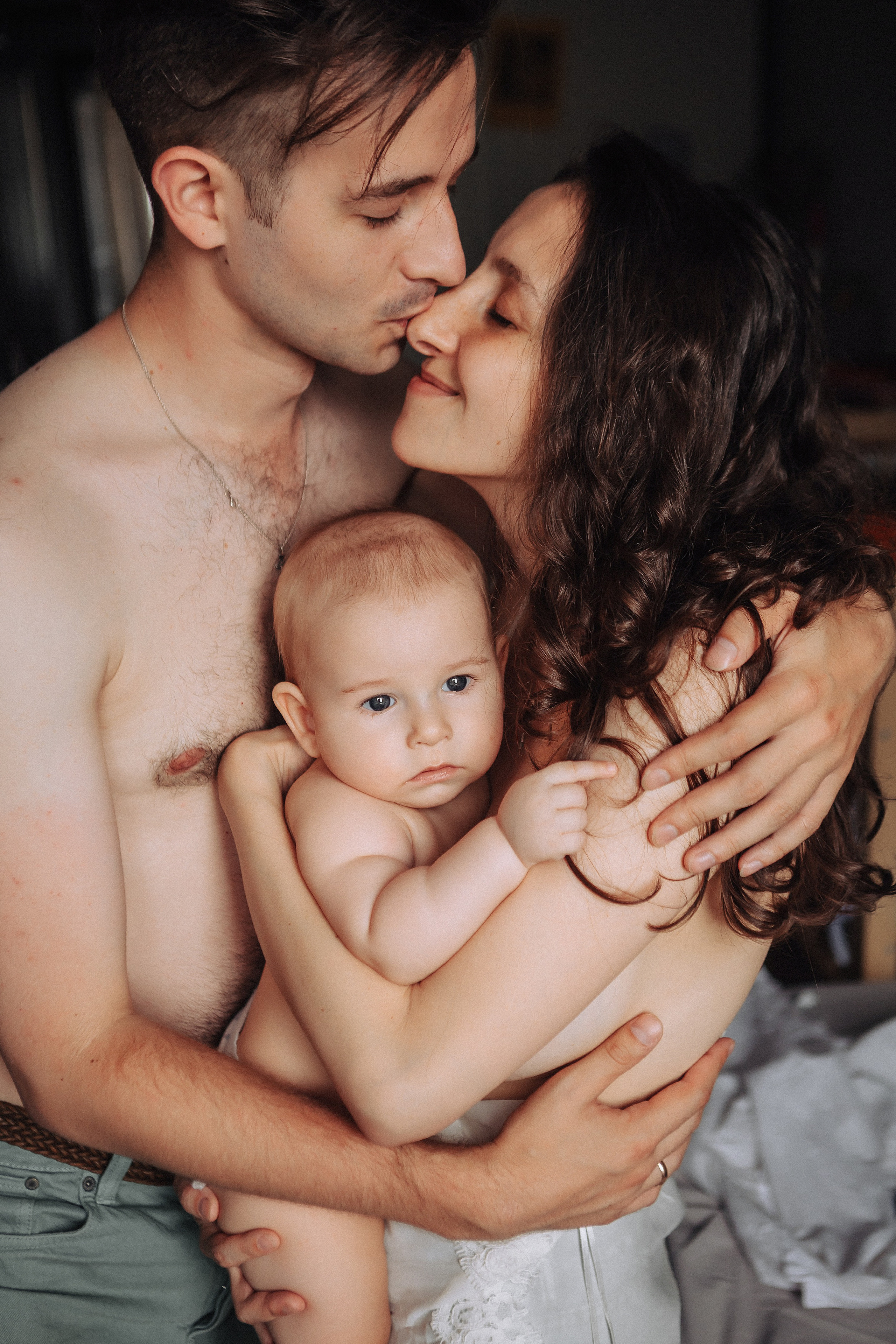 Домашняя съемка для Ксюши Жоры и Лёвы. Мария Стеклова контент фотограф и семейный фотограф в Омске и Тюмени