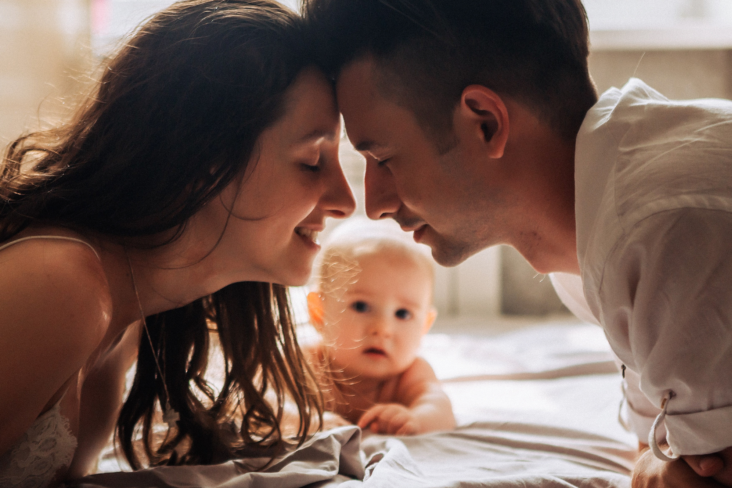 Домашняя съемка для Ксюши Жоры и Лёвы. Мария Стеклова контент фотограф и семейный фотограф в Омске и Тюмени