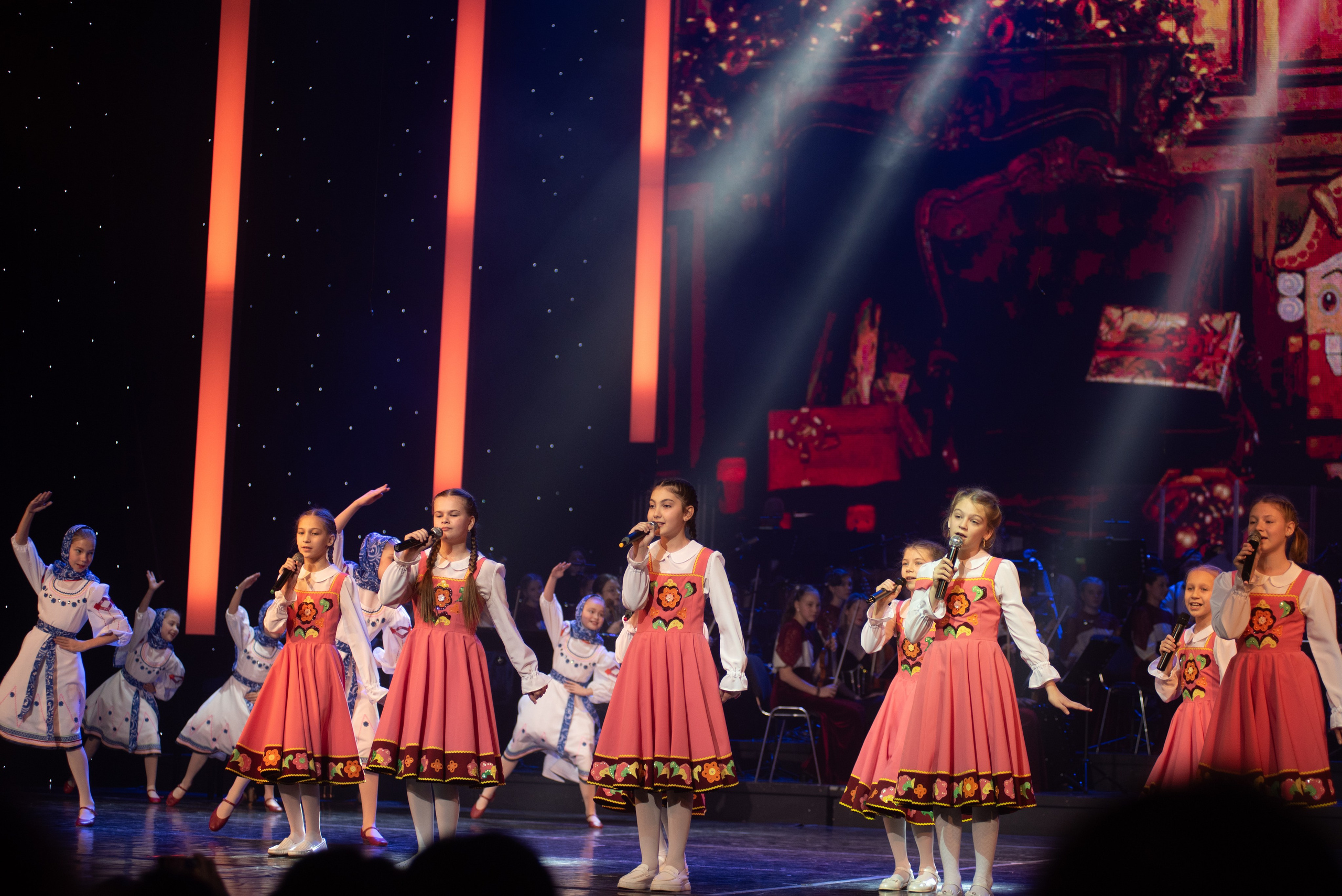 Отчетный концерт ДШИ «Гармония» «Зимняя гармония». Фотограф новорожденных, семейный детский в Тюмени Татьяна Морозова