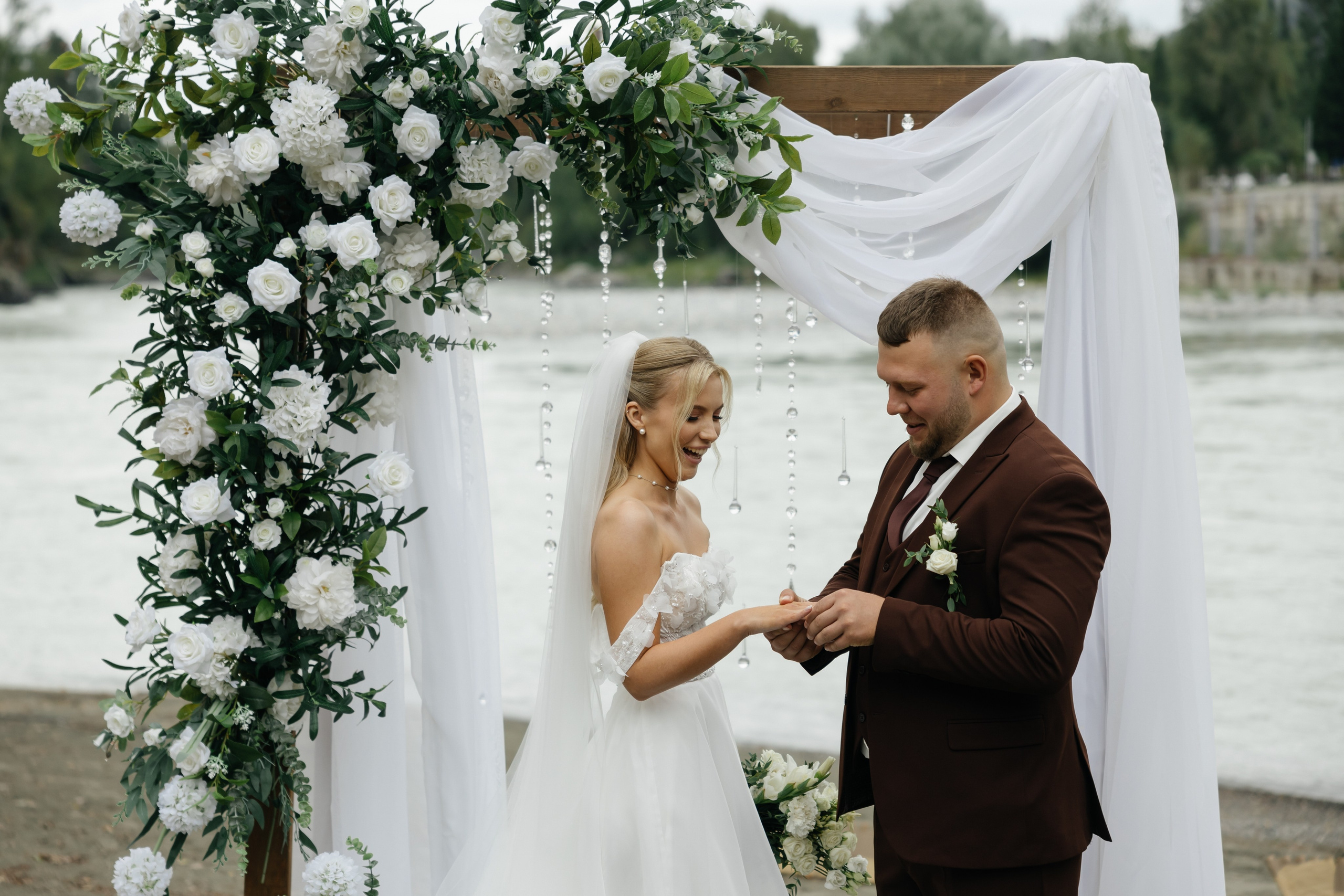 Любовь выше гор. История Насти и Дениса. Свадебный и семейный фотограф Рассказова Виктория