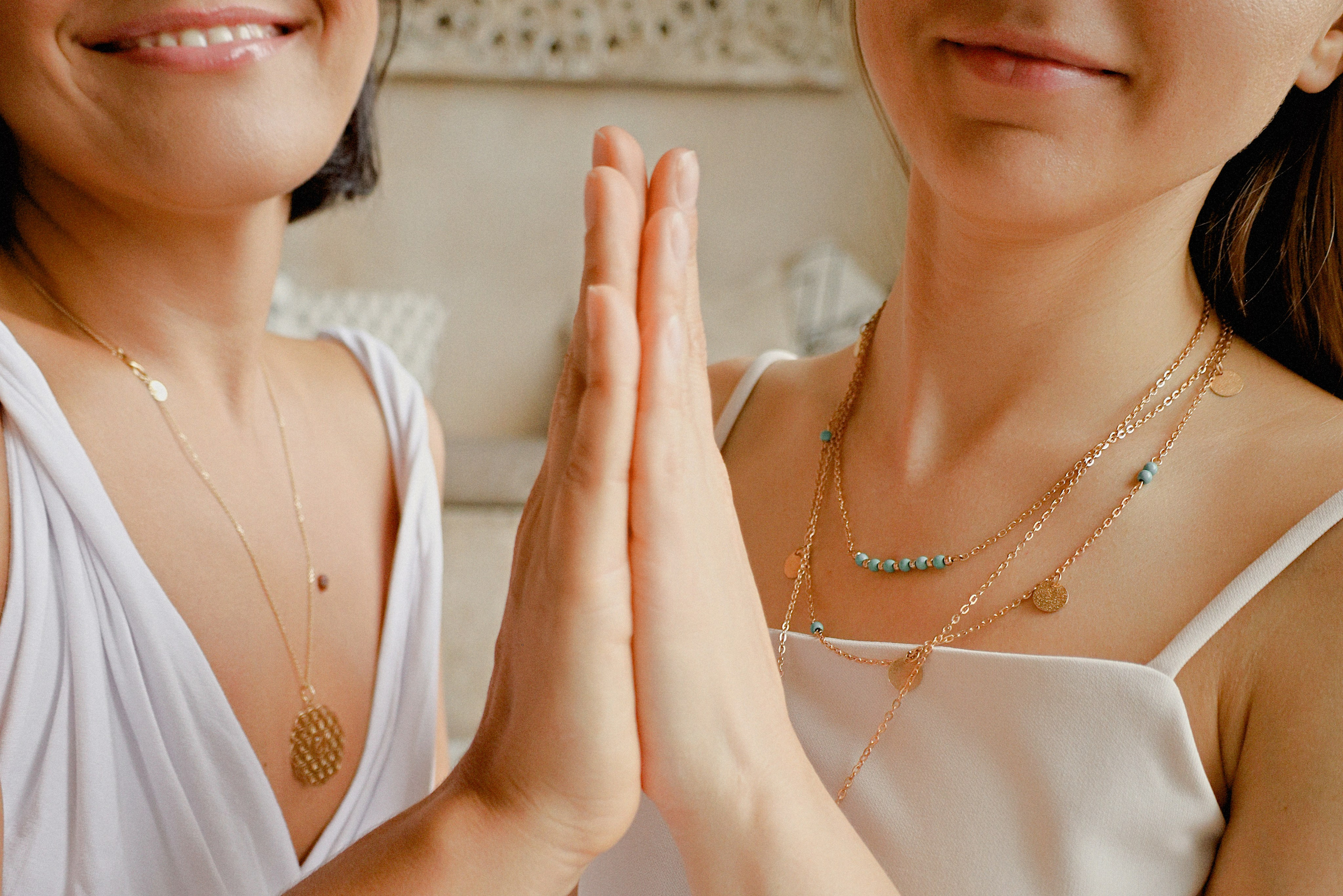 Вероника и Анастасия — эксперты по йоге. Коцаба Виктория фотограф в Москве