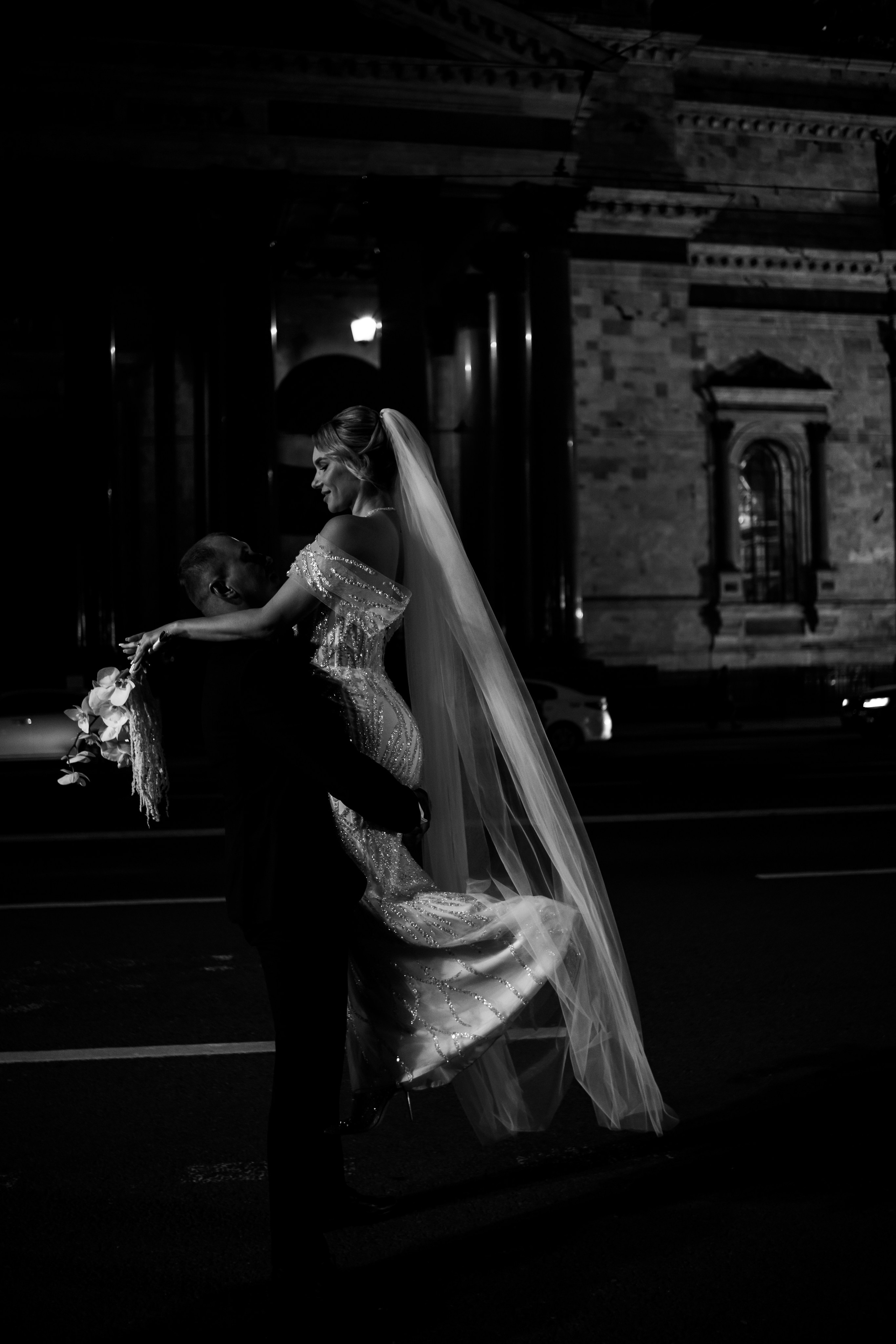 Свадебная вечерняя фотосессия. Портретный и репортажный фотограф в Санкт-Петербурге | Валерия Кайряк