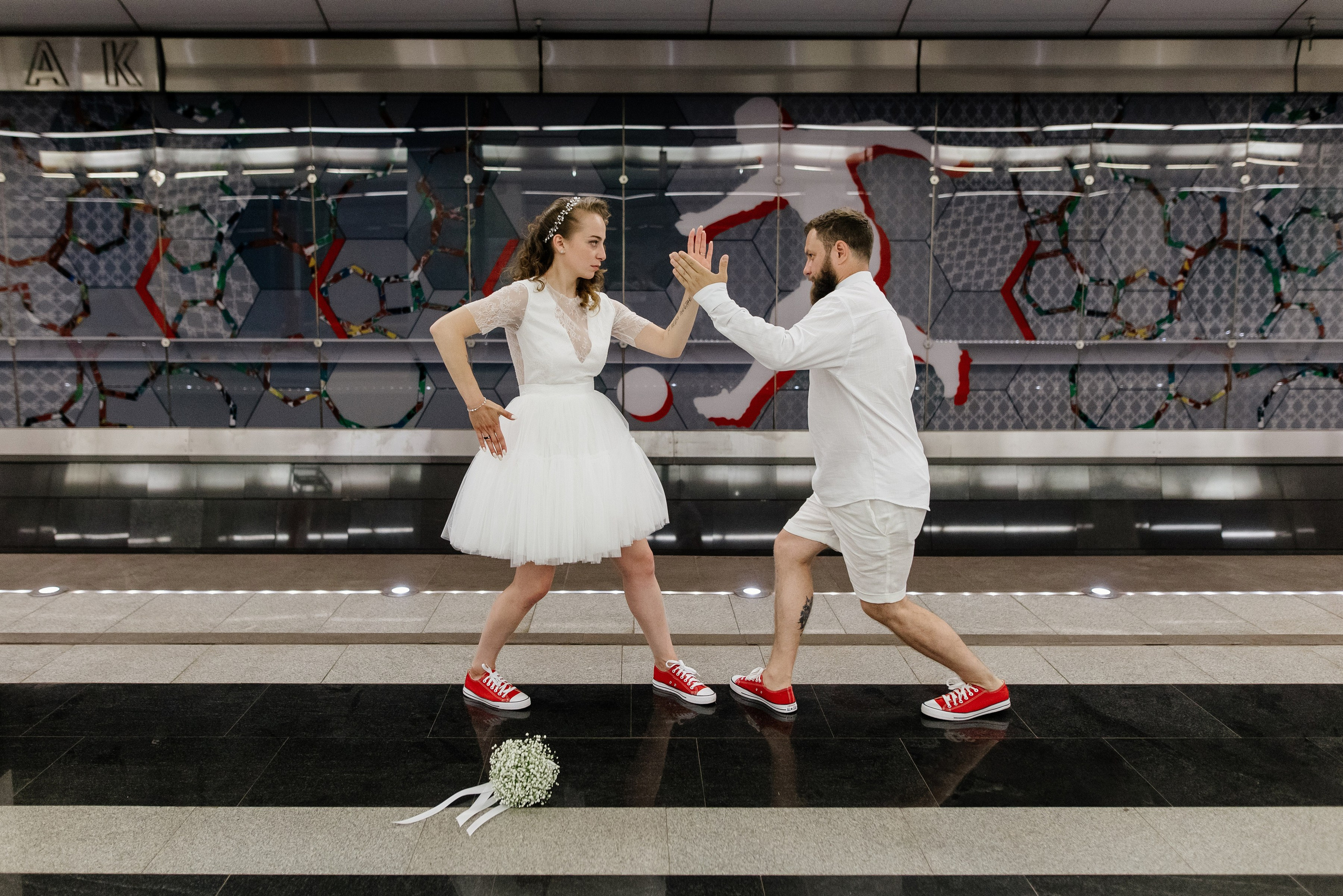 Свадьба на стадионе Спартак Лукойл Арена, свадьба на Северном речном вокзале, свадьба в метро, новые адреса счастья. Свадебный и семейный фотограф Екатерина Иванова