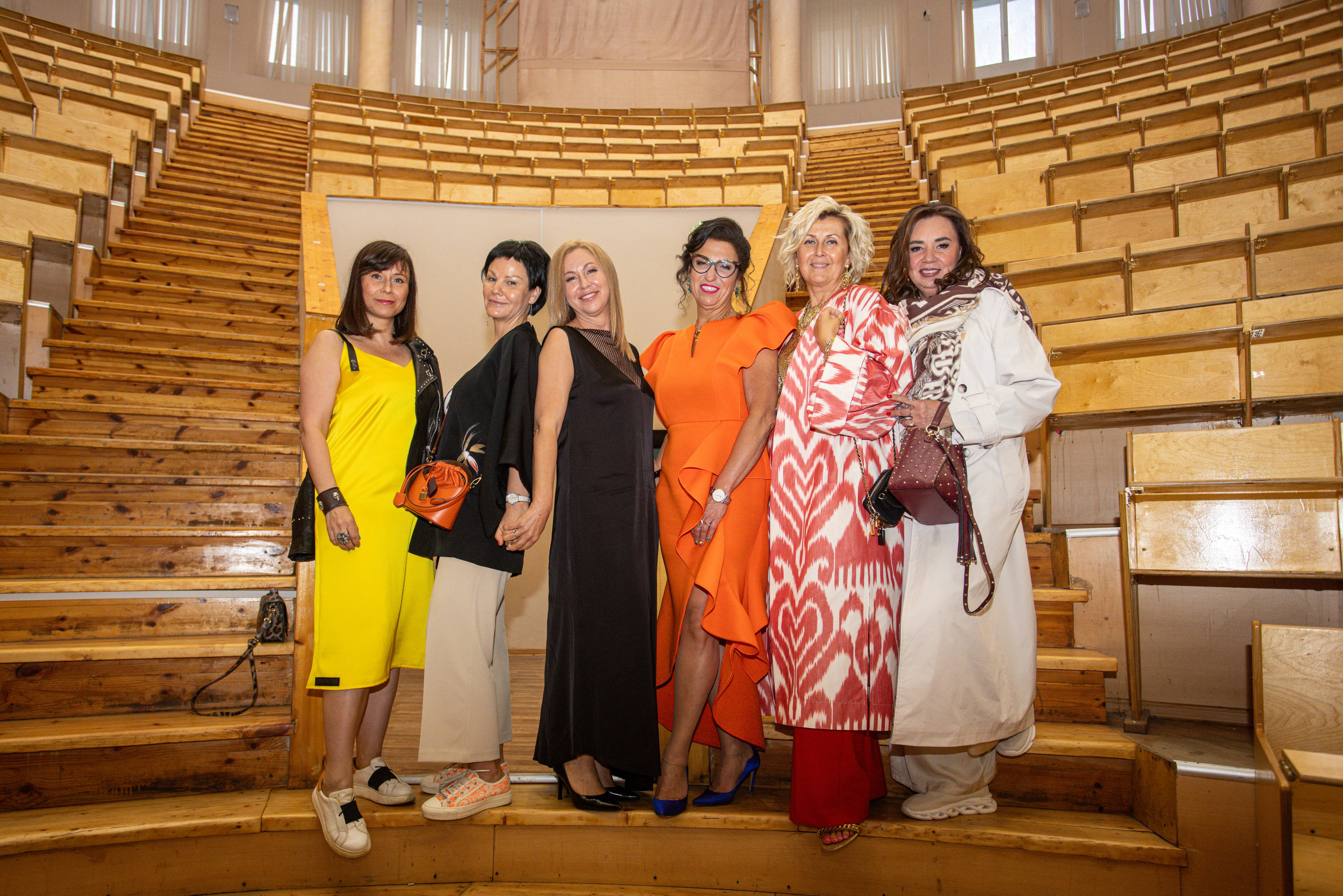 Встреча выпускников. Стоматологи СПб. Семейный фотограф в Вышнем Волочке — Ульяна Иванова | Фотосессии для всей семьи