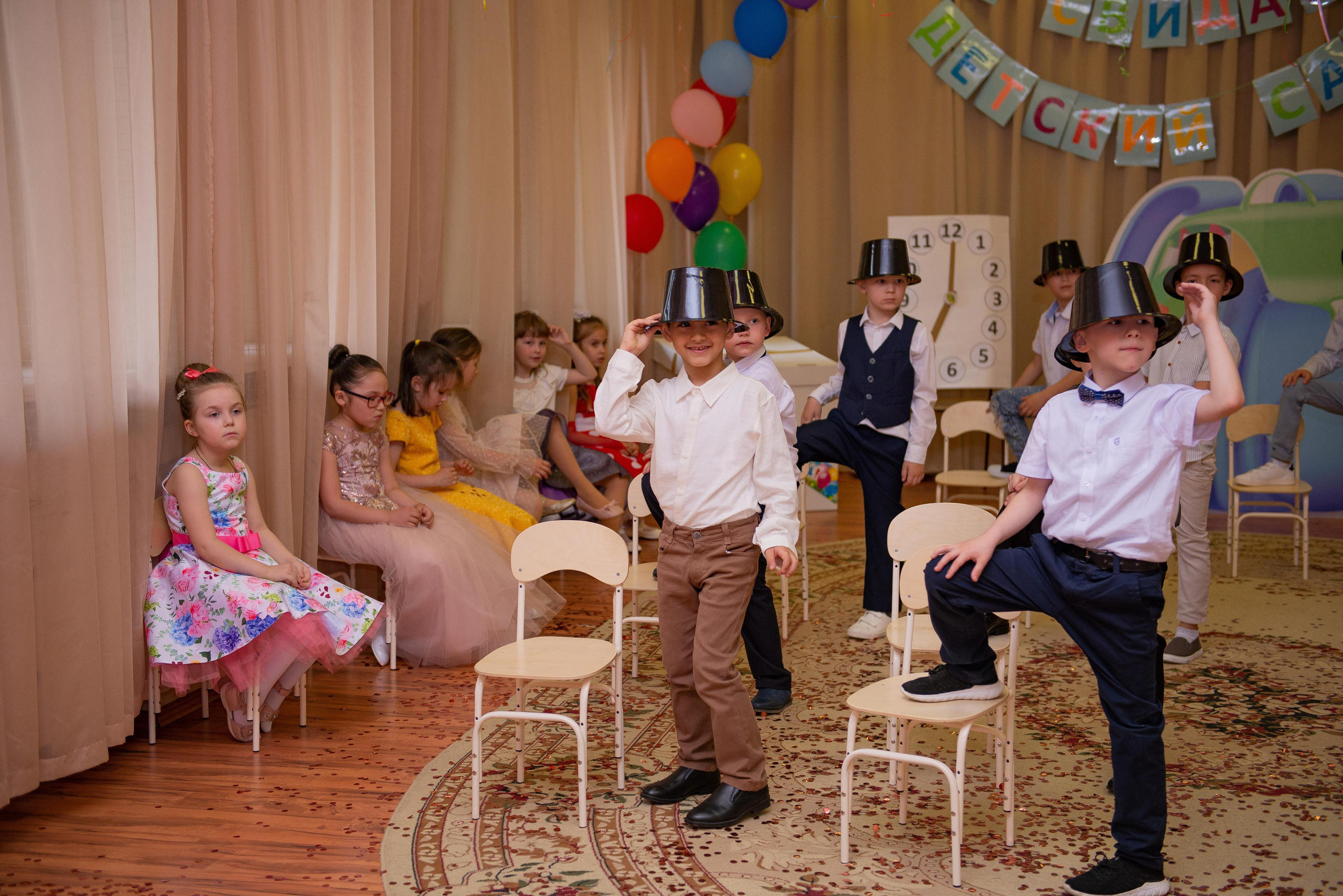 Выпускные школа и сад. Сайт фотографа Анны Беляевой