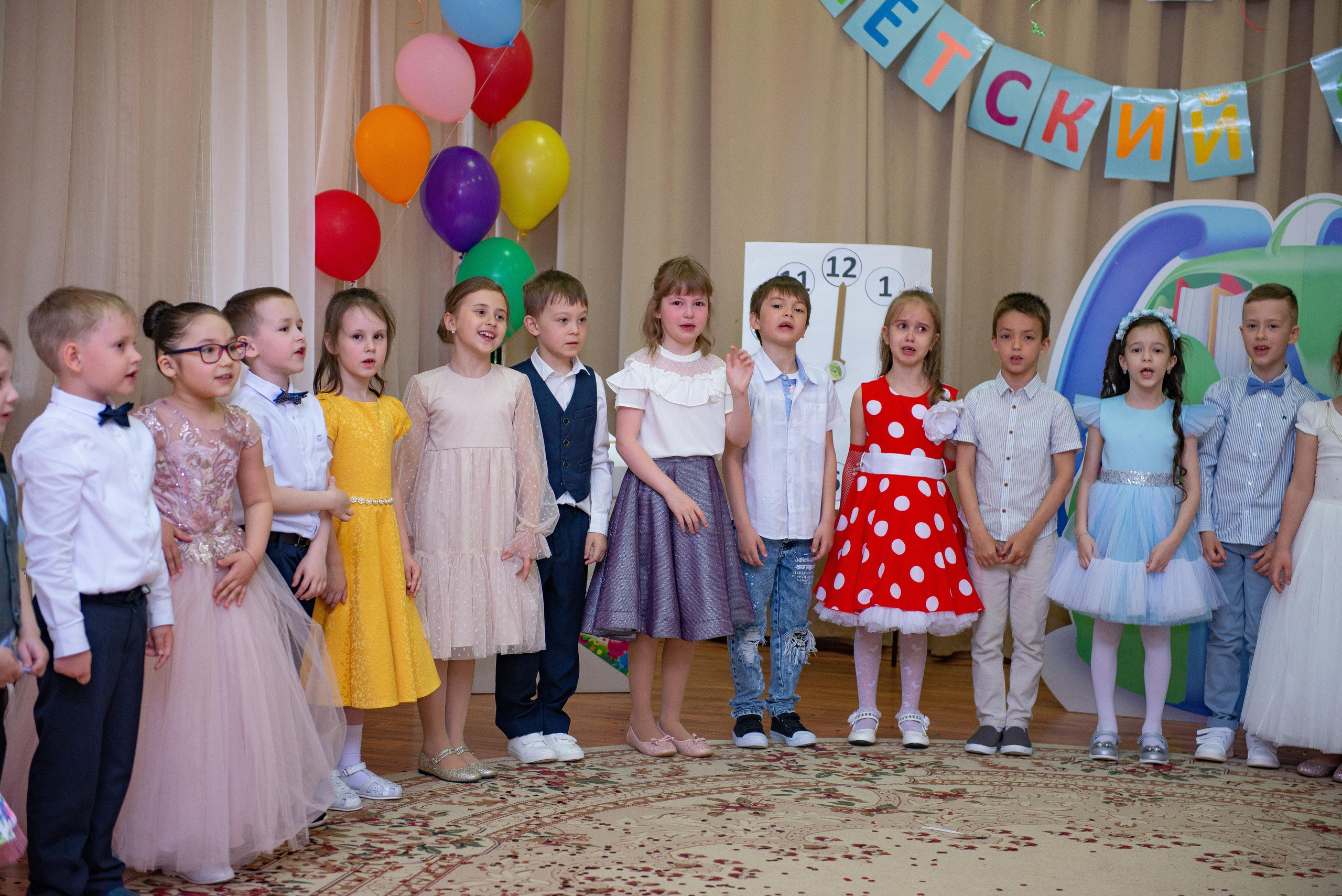 Выпускные школа и сад. Сайт фотографа Анны Беляевой