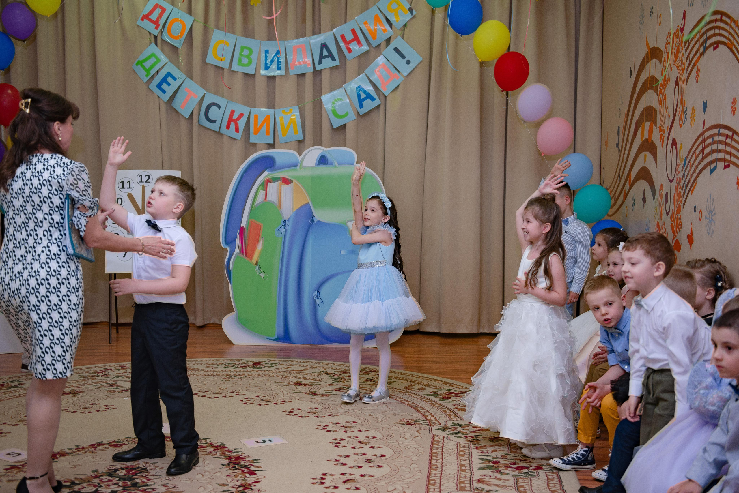 Выпускные школа и сад. Сайт фотографа Анны Беляевой