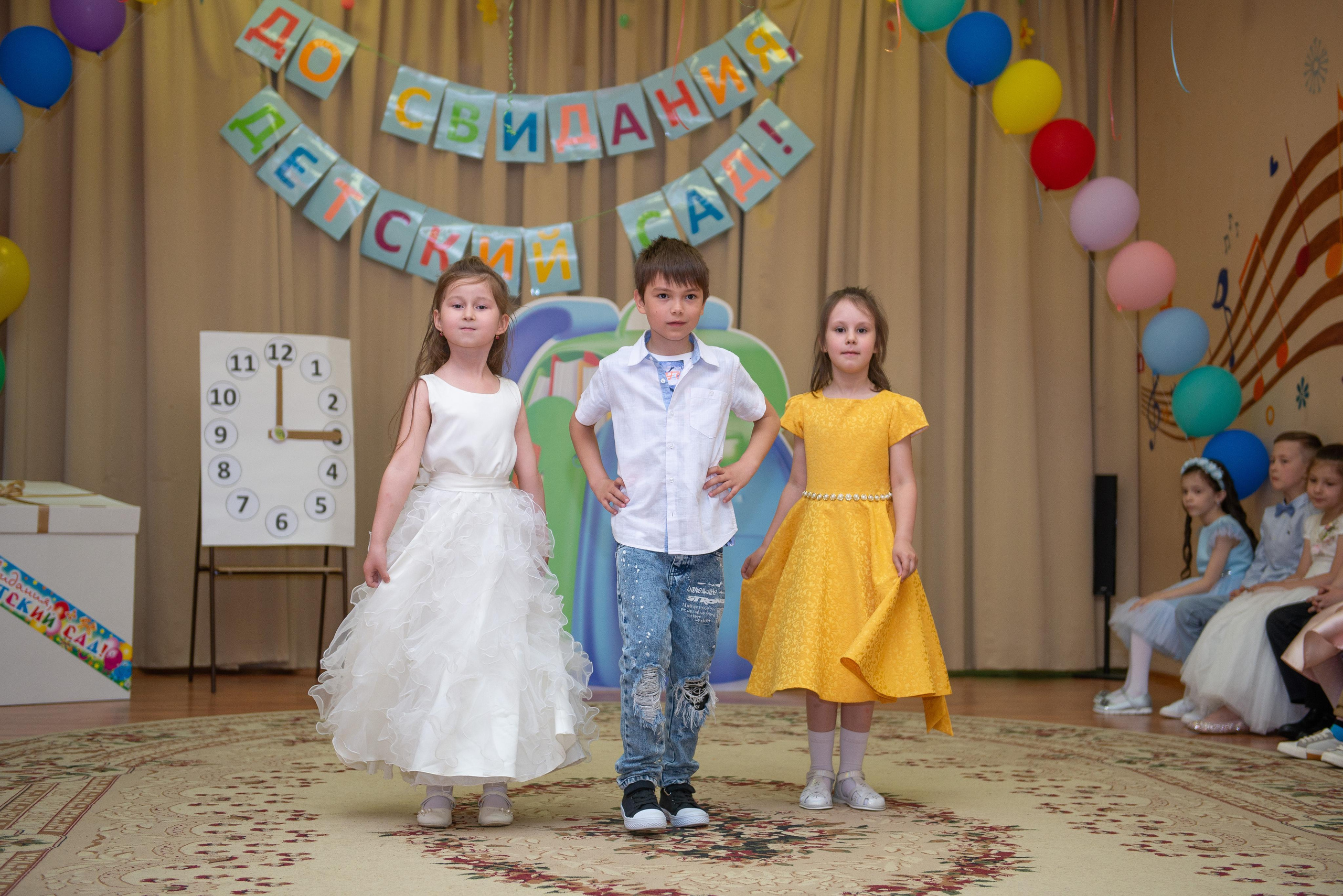 Выпускные школа и сад. Сайт фотографа Анны Беляевой