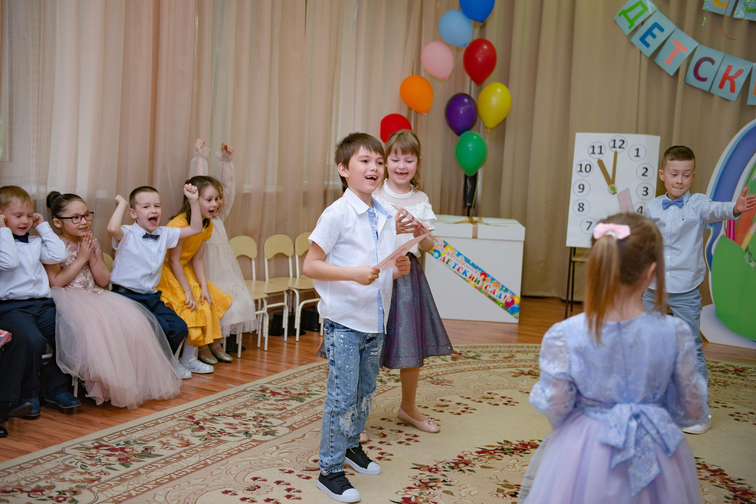 Выпускные школа и сад. Сайт фотографа Анны Беляевой