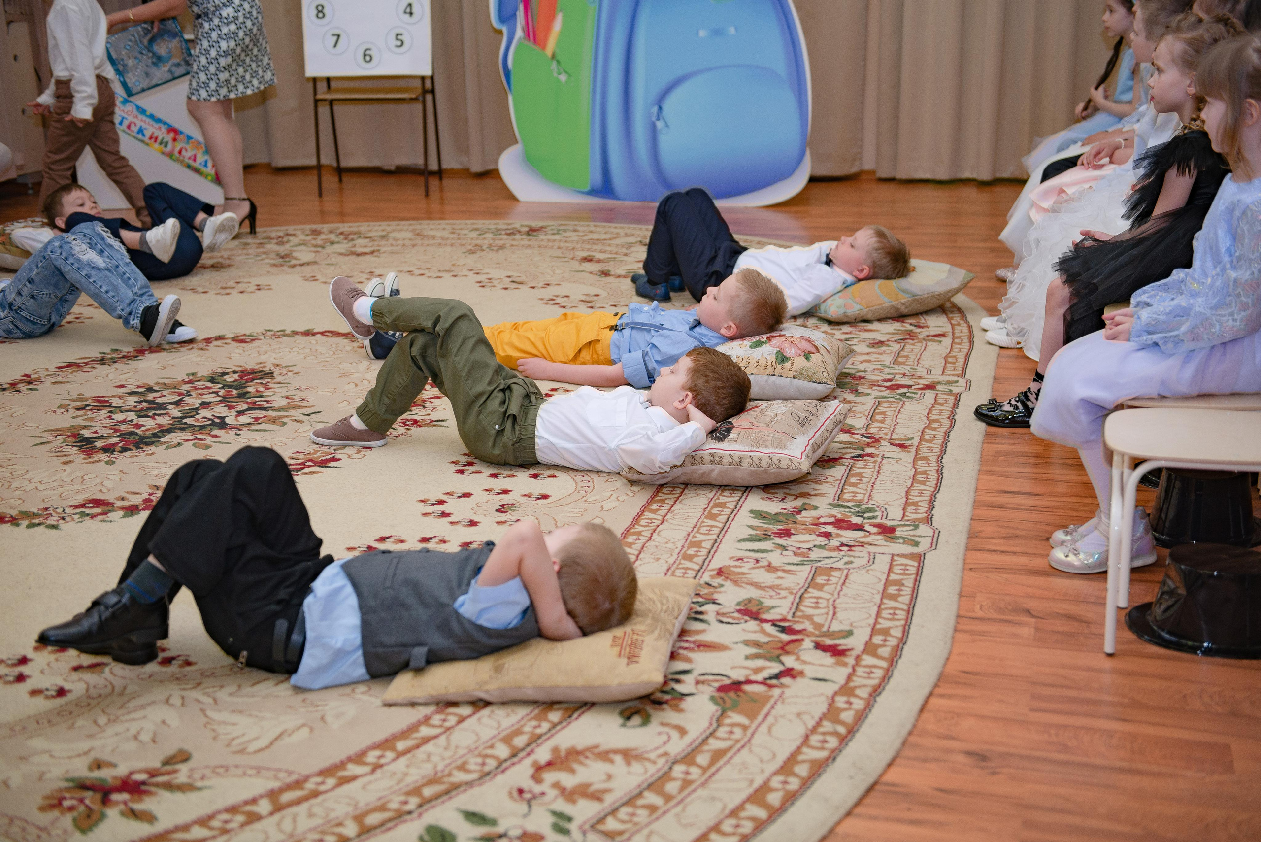 Выпускные школа и сад. Сайт фотографа Анны Беляевой