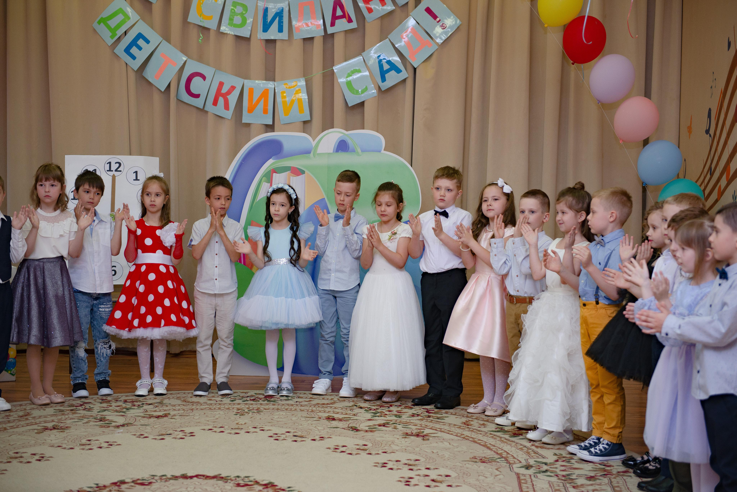 Выпускные школа и сад. Сайт фотографа Анны Беляевой