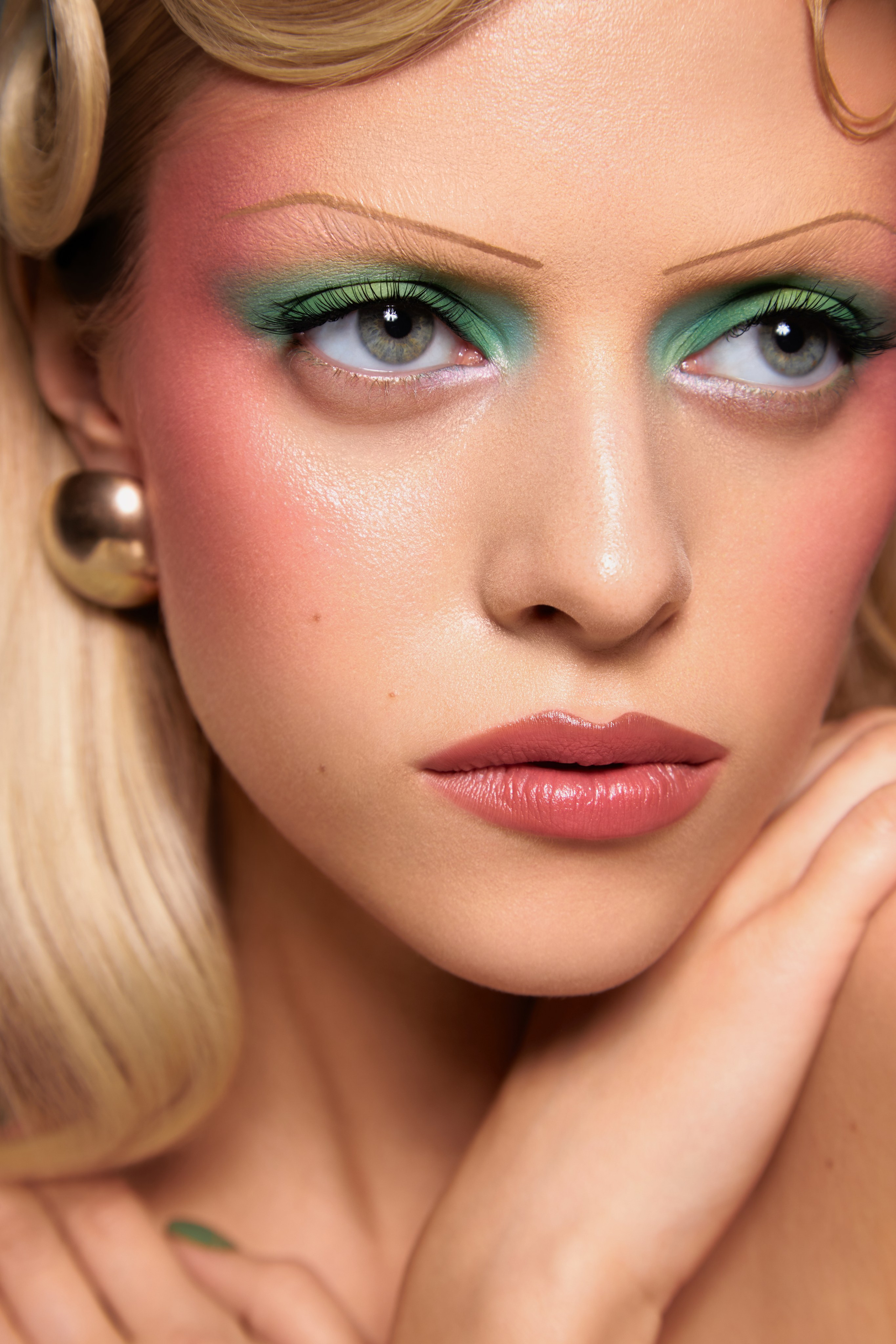 Beauty. Summer Postproduction studio