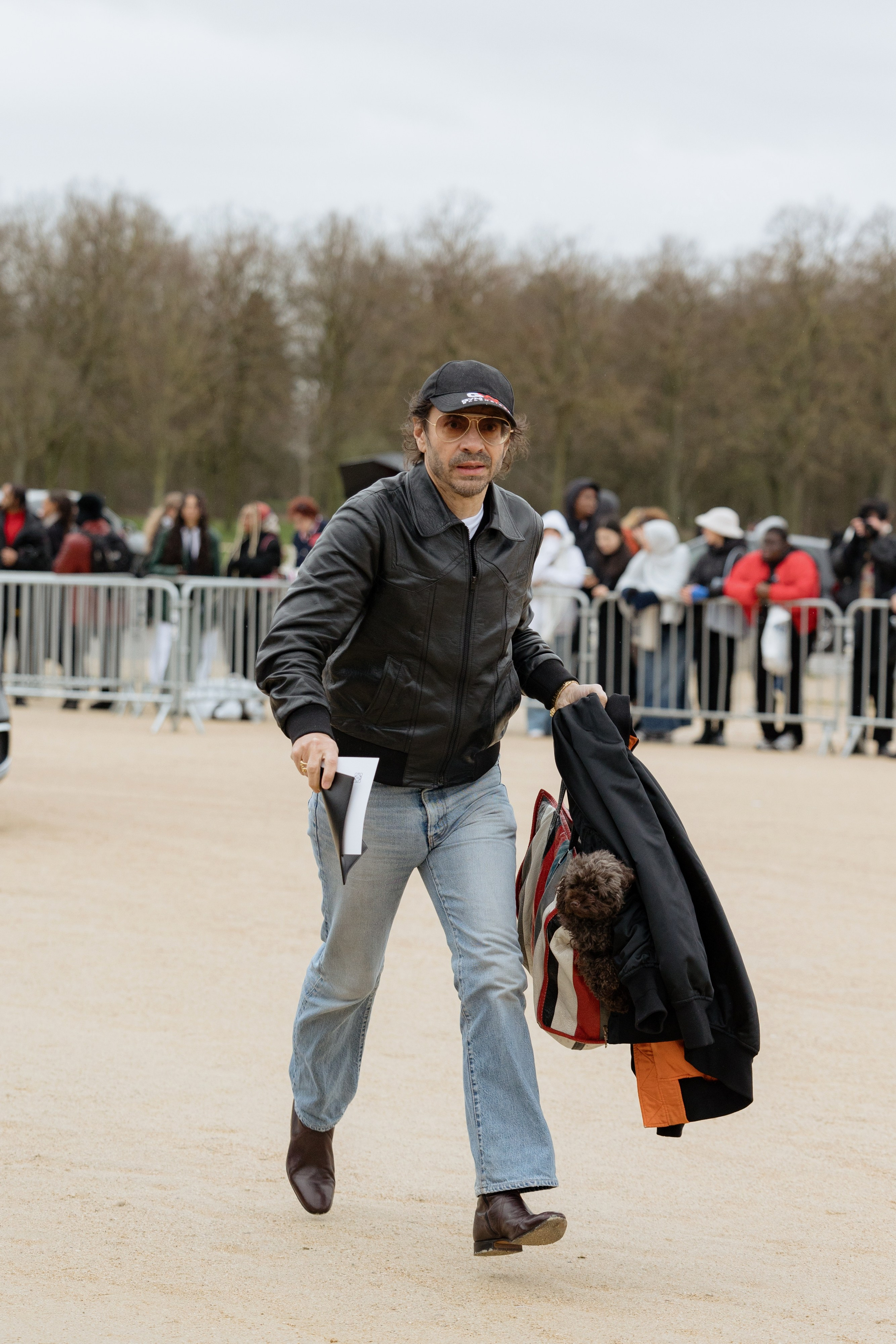 LOEWE PFW WOMENSWEAR FALL-WINTER 24/25. Photographer in Milan Ivan Goncharov