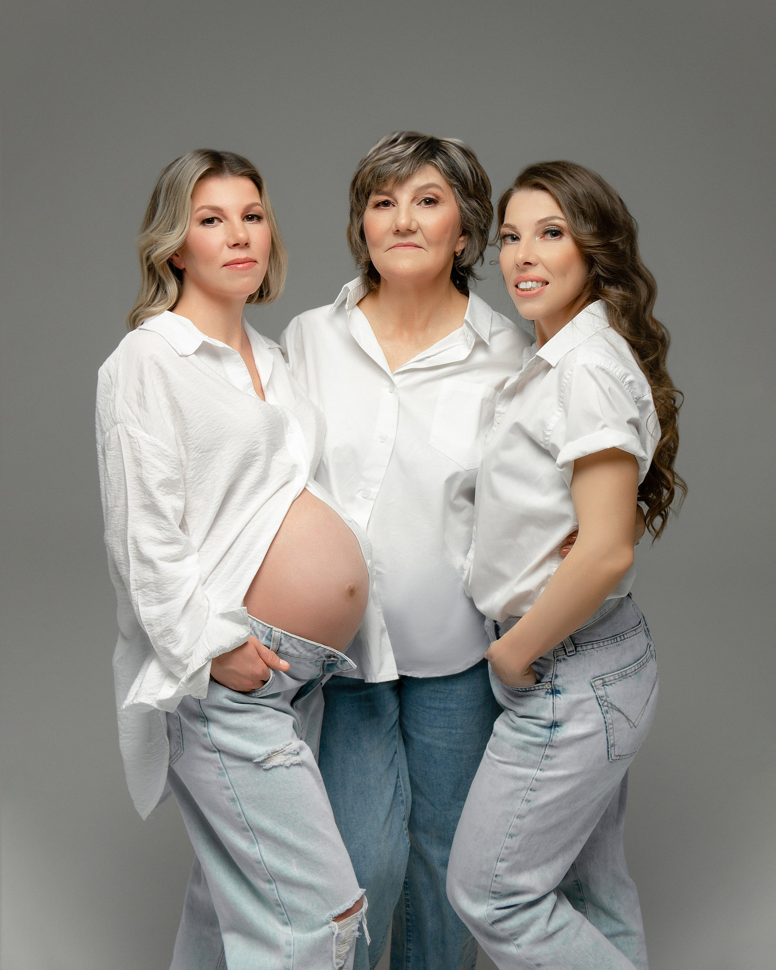 Анна с семьёй. Фотограф беременности в Екатеринбурге Илона Филатьева