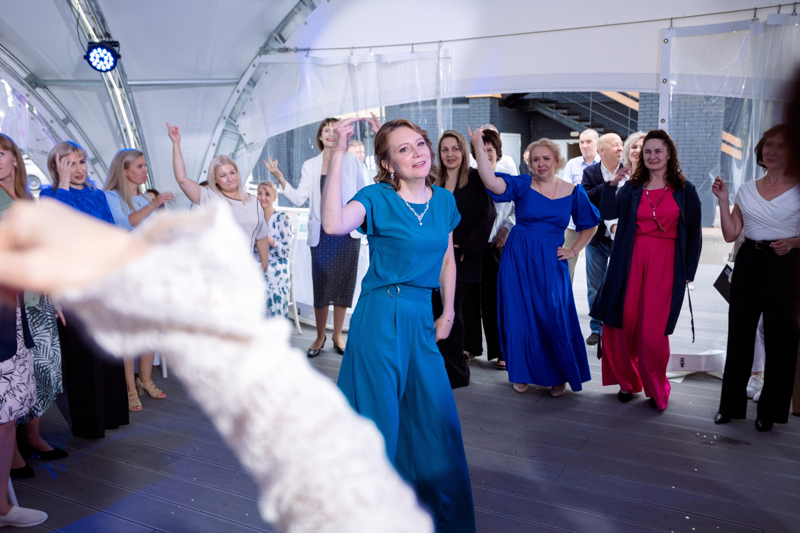 ВЫПУСКНОЙ: Волки-Липки. Все фото. Профессиональный фотограф в Ижевске Леша Петров