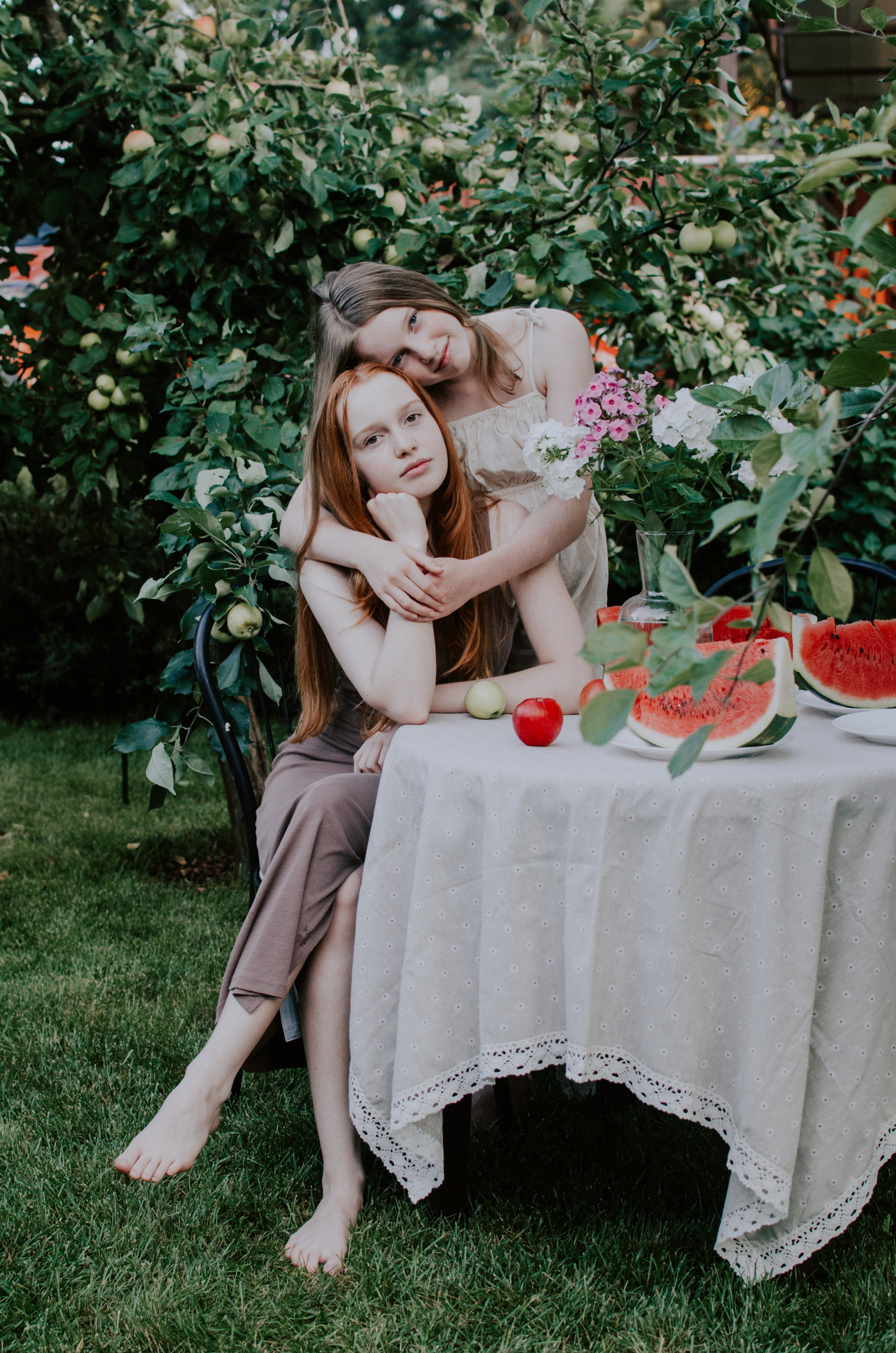 Вечер в саду. Семейный фотограф во Всеволожске и Санкт-Петербурге Юлия Капустина