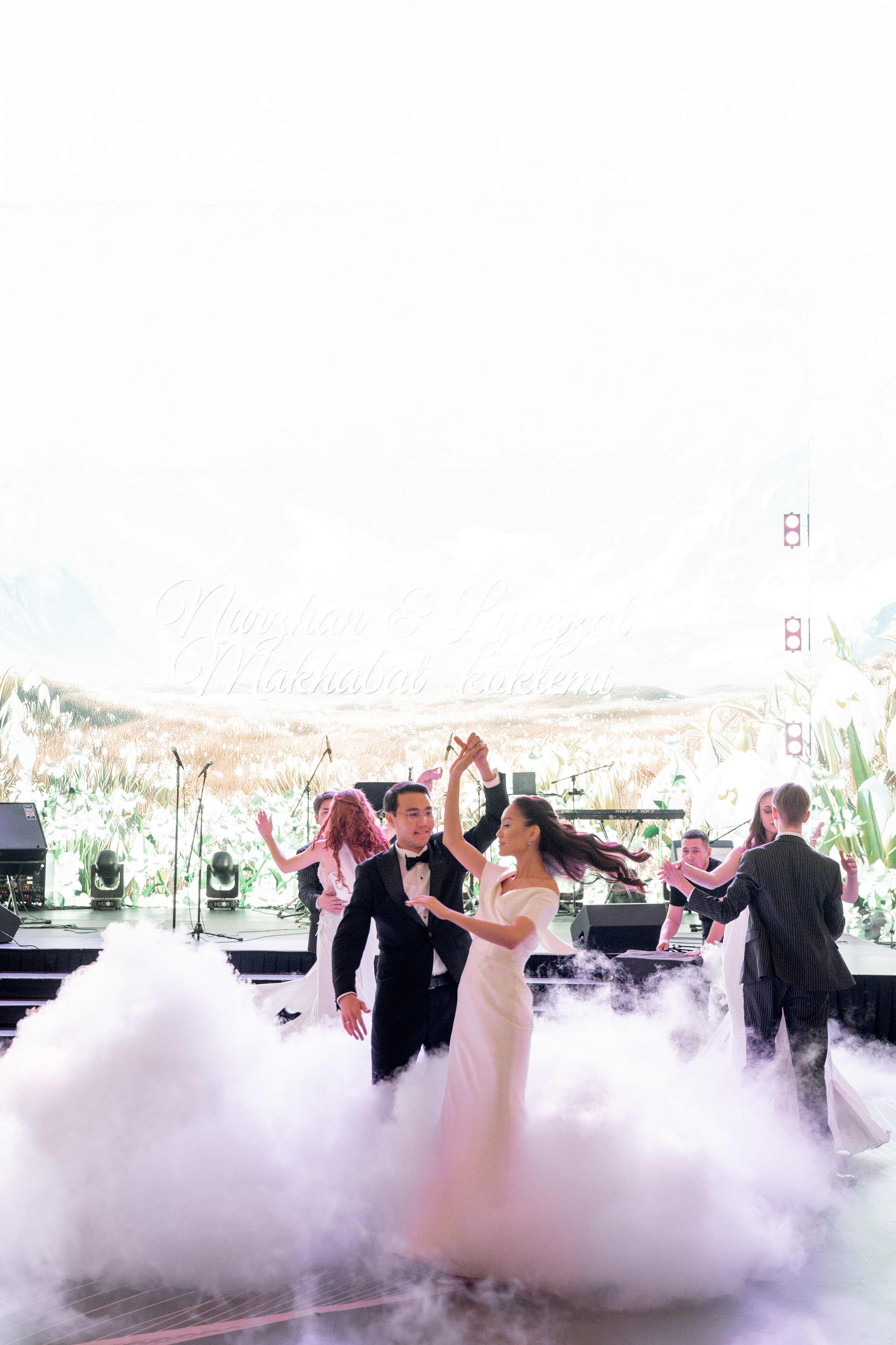 NURZHAN & LYAZZAT «MAHABBAT KOKTEMI». ___________________________________________________