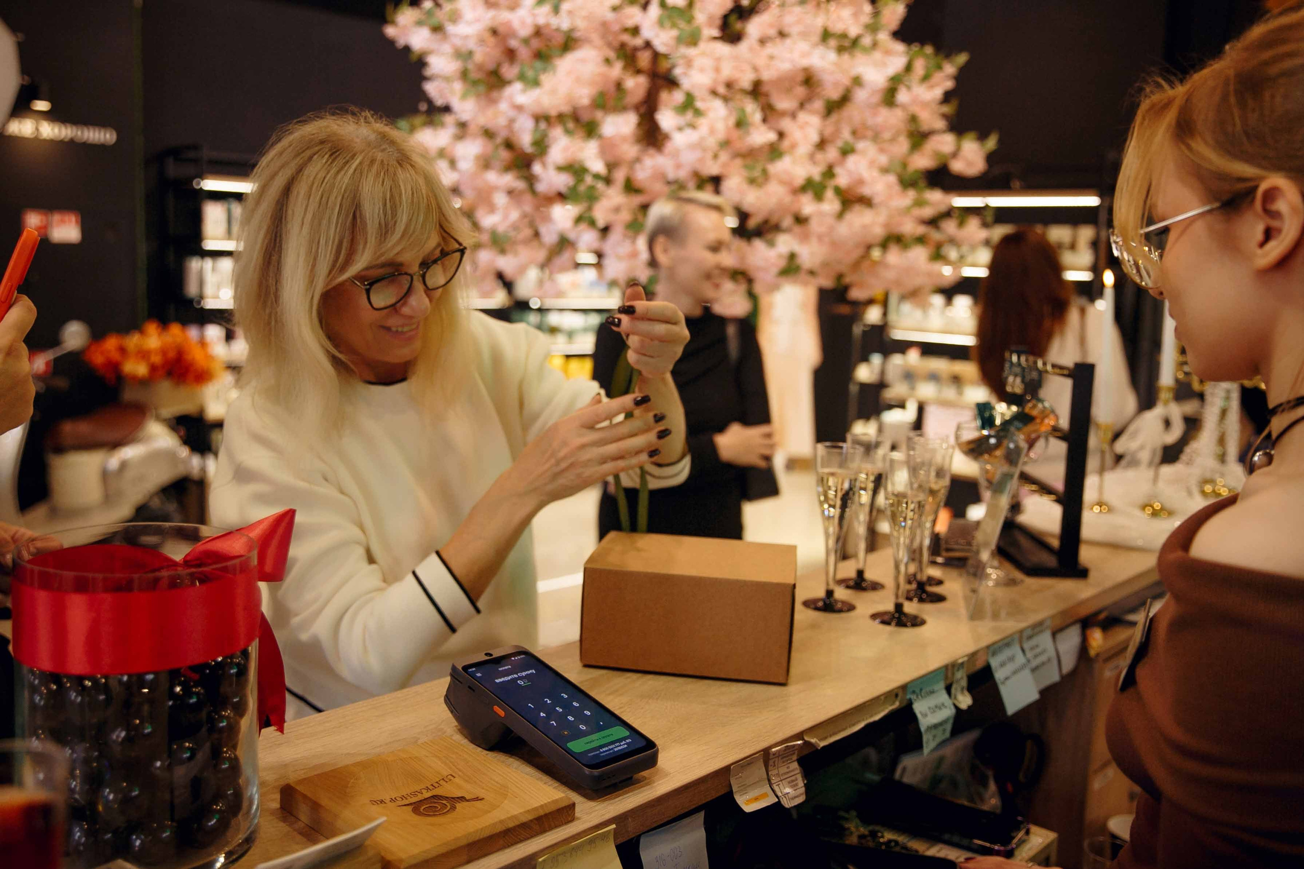 День Рождения магазина «Улитка». Ваш репортажный фотограф Артемий Антонов