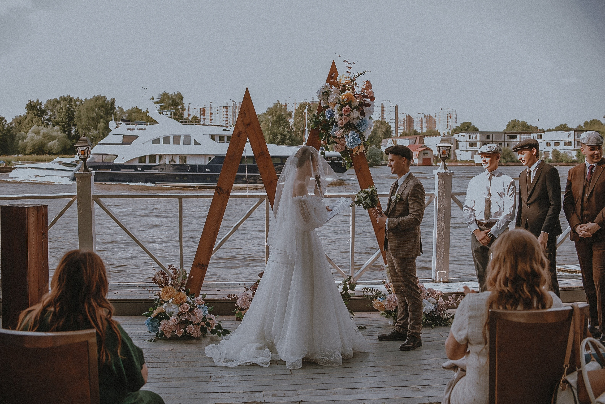 Love.Season: Первый сезон навсегда!. Свадебный и семейный фотограф в Москве Сажина Кристина КиМ. Свадебный оператор в Москве Сажин Максим