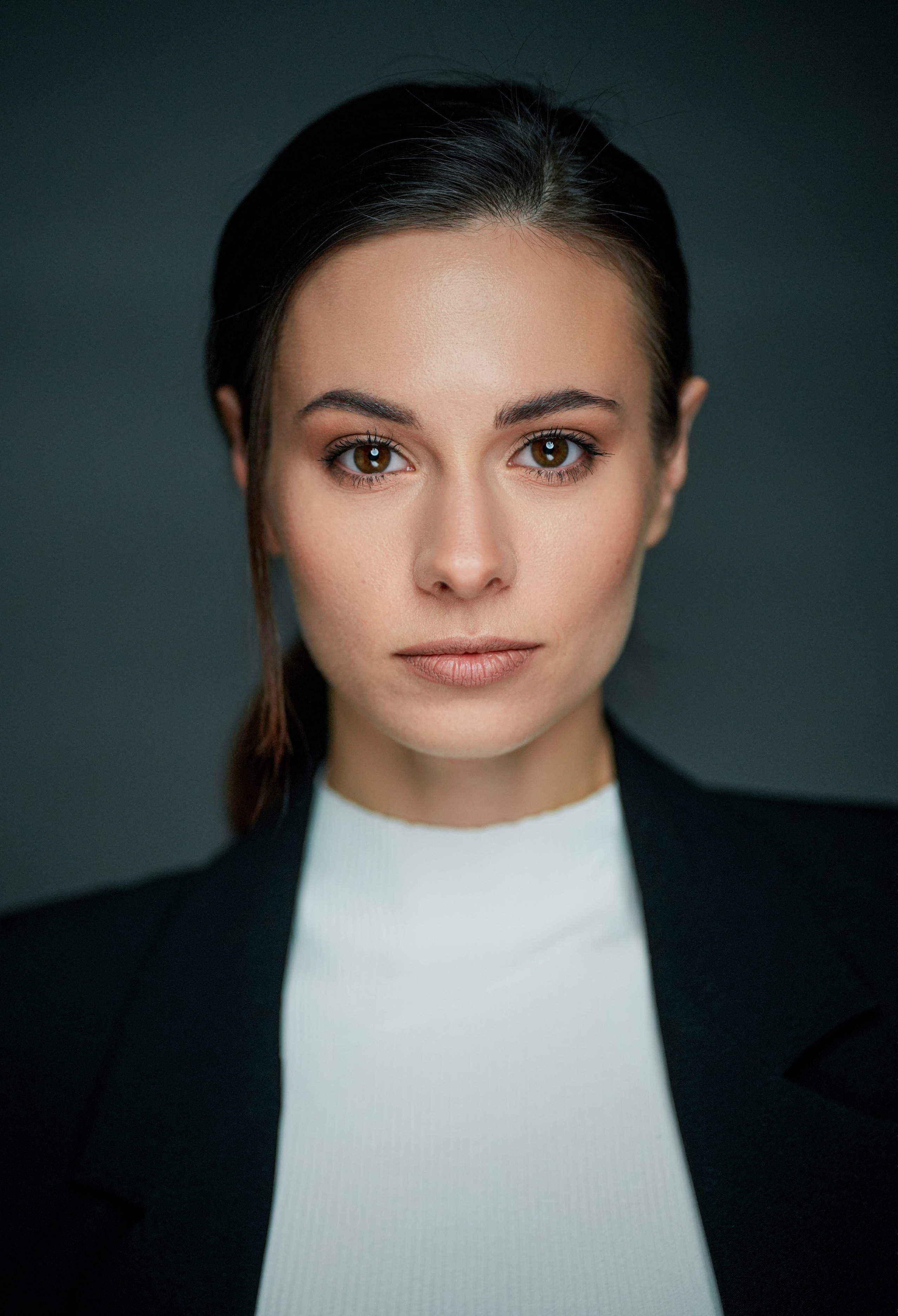 Актриса Екатерина Ляхова. Портретная съемка в Москве, студийный фотограф Игорь Фомин