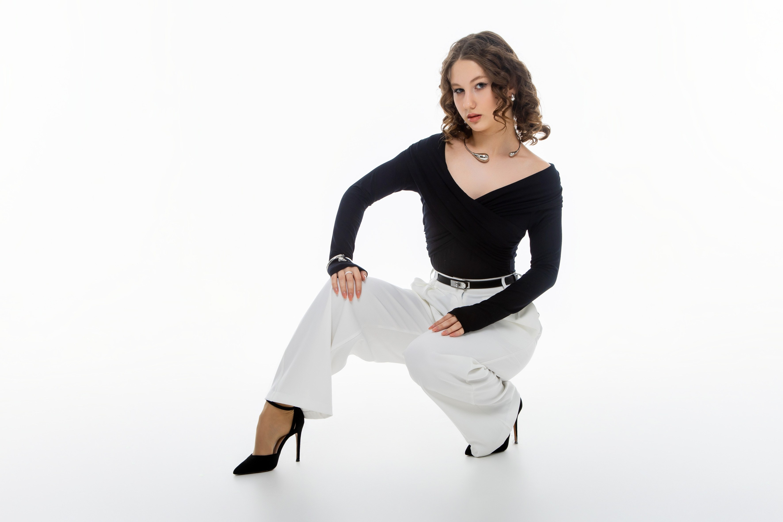 Студия Гимназия 12 11 А 2024 г. Свадебный и портретный Фотограф в Липецке Дмитрий Котюков