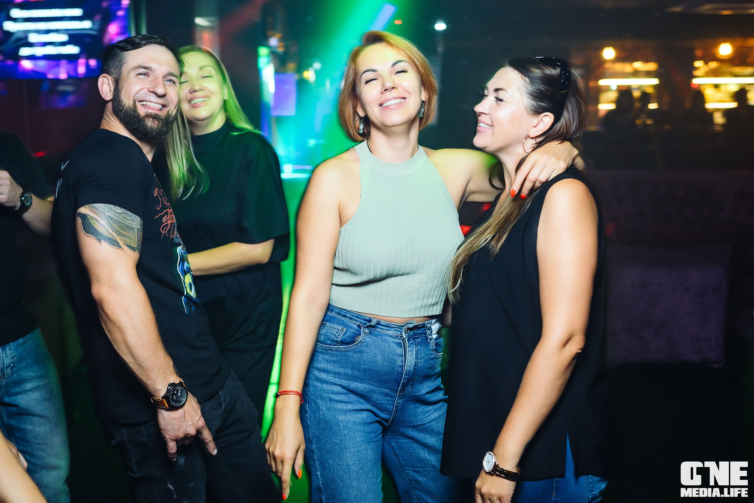 Фоторепортаж из караоке-клуба Эйфория. One Media Life: фоторепортажи, фотоотчеты с мероприятий и заведений