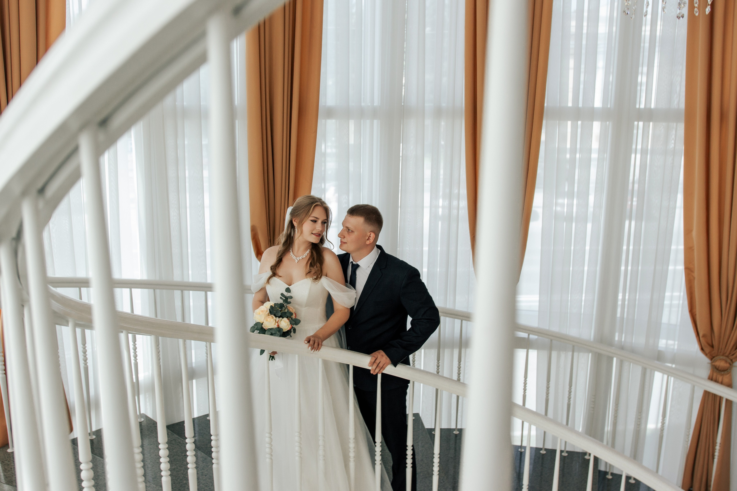 Дарья и Влад ЗАГС и Банкет. Фотограф Новосибирск