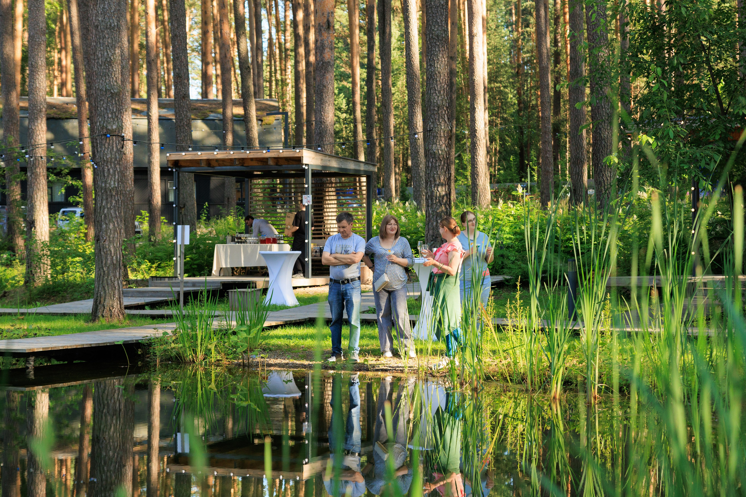 Корпоратив в «Лесу». Контент для бизнеса в Екатеринбурге Полдень Медиа