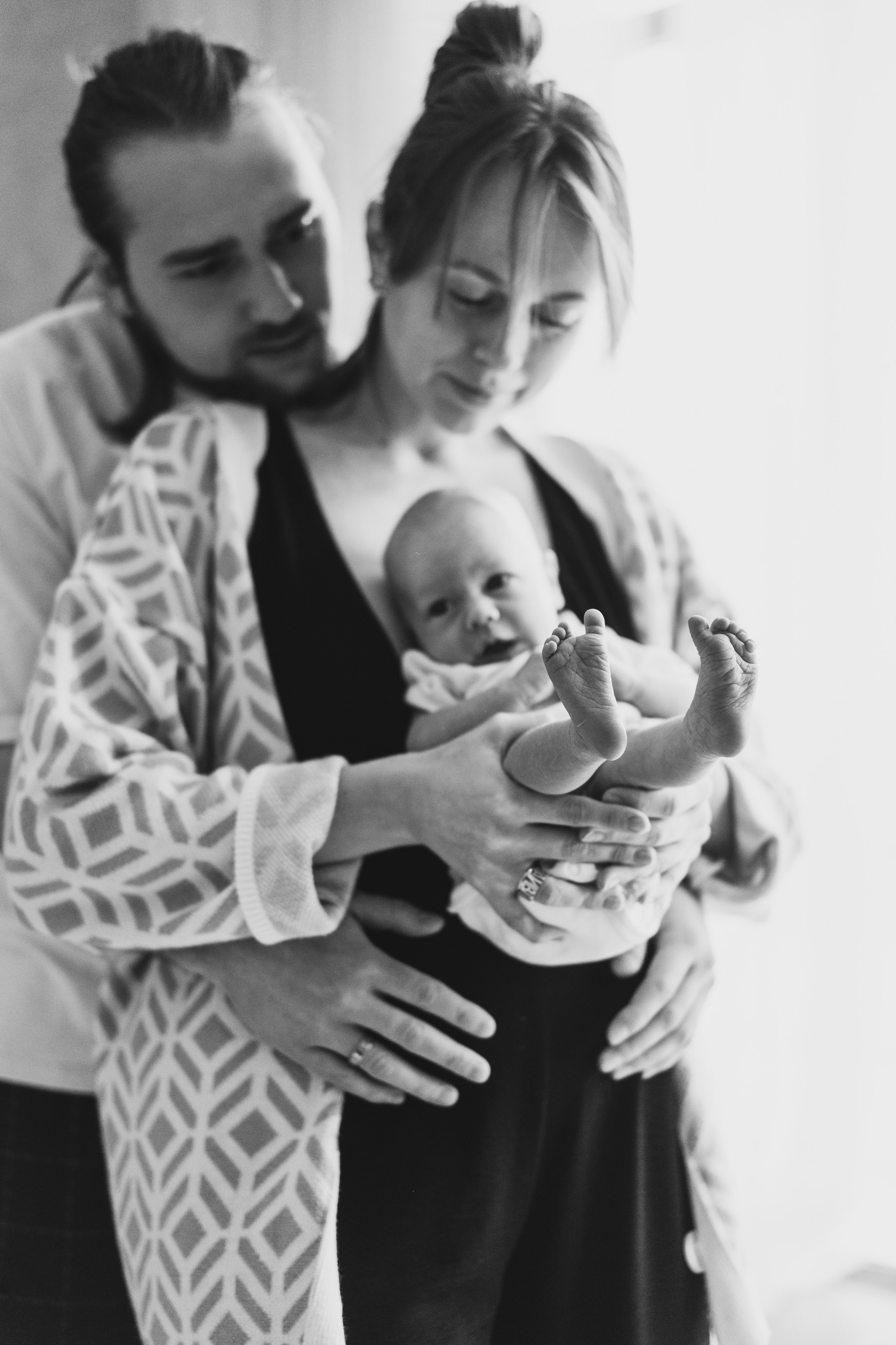 Малютка Аглая с родителями. Семейный и детский фотограф и видеограф в Москве, Серпухове и Тарусе Валерия Сорокина