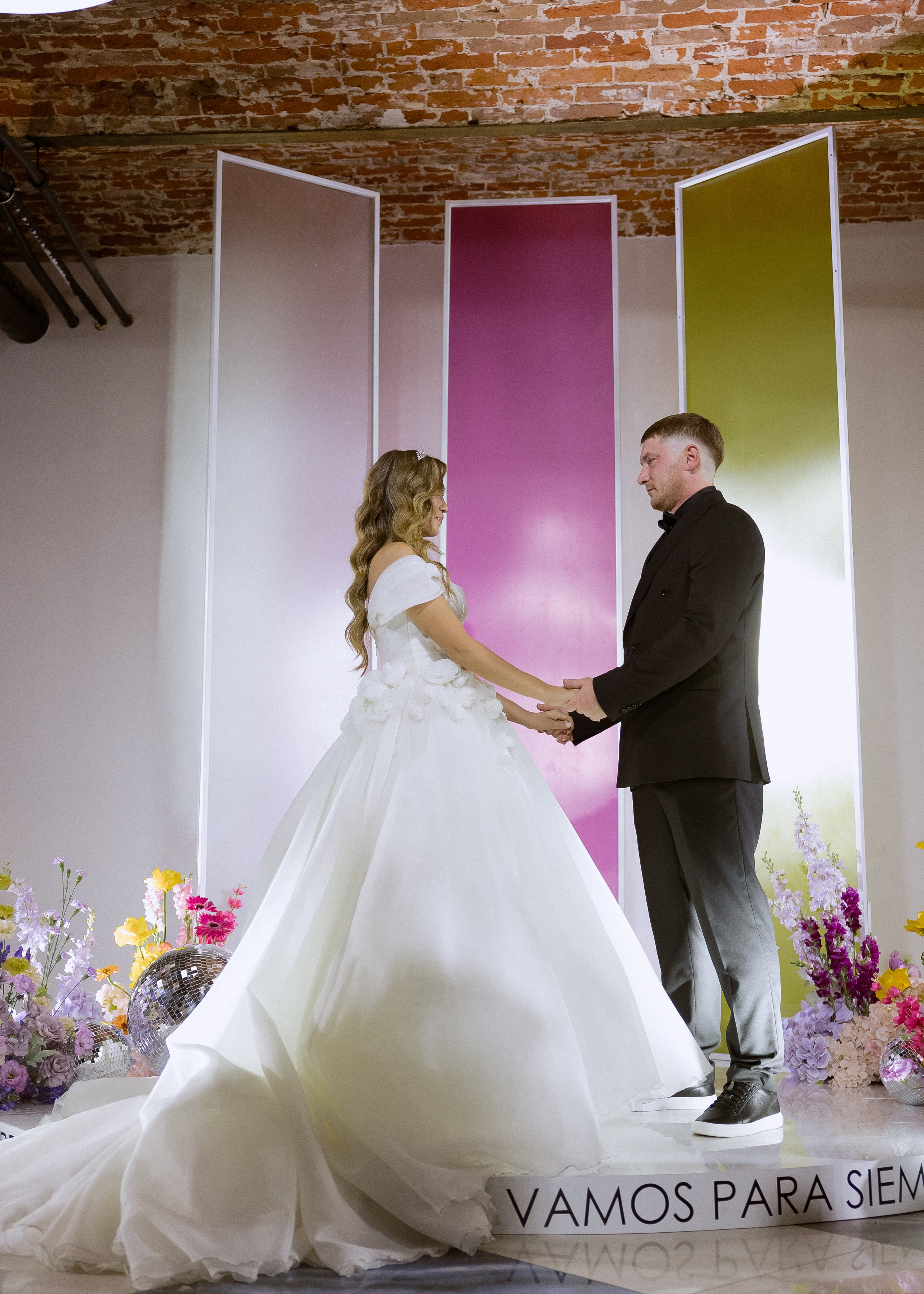 Дмитрий и Алита. Фотограф Эмиль Исякаев