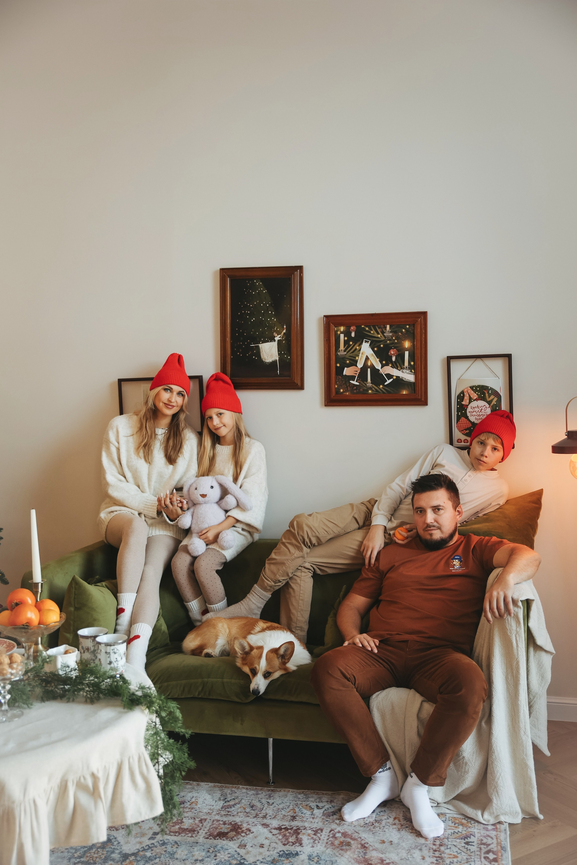 Новогодняя фотосессия во Владимире съемка на новый год фотосессия в студии фотограф во Владимире фотограф в Москве корги. Фотограф Владимир Москва