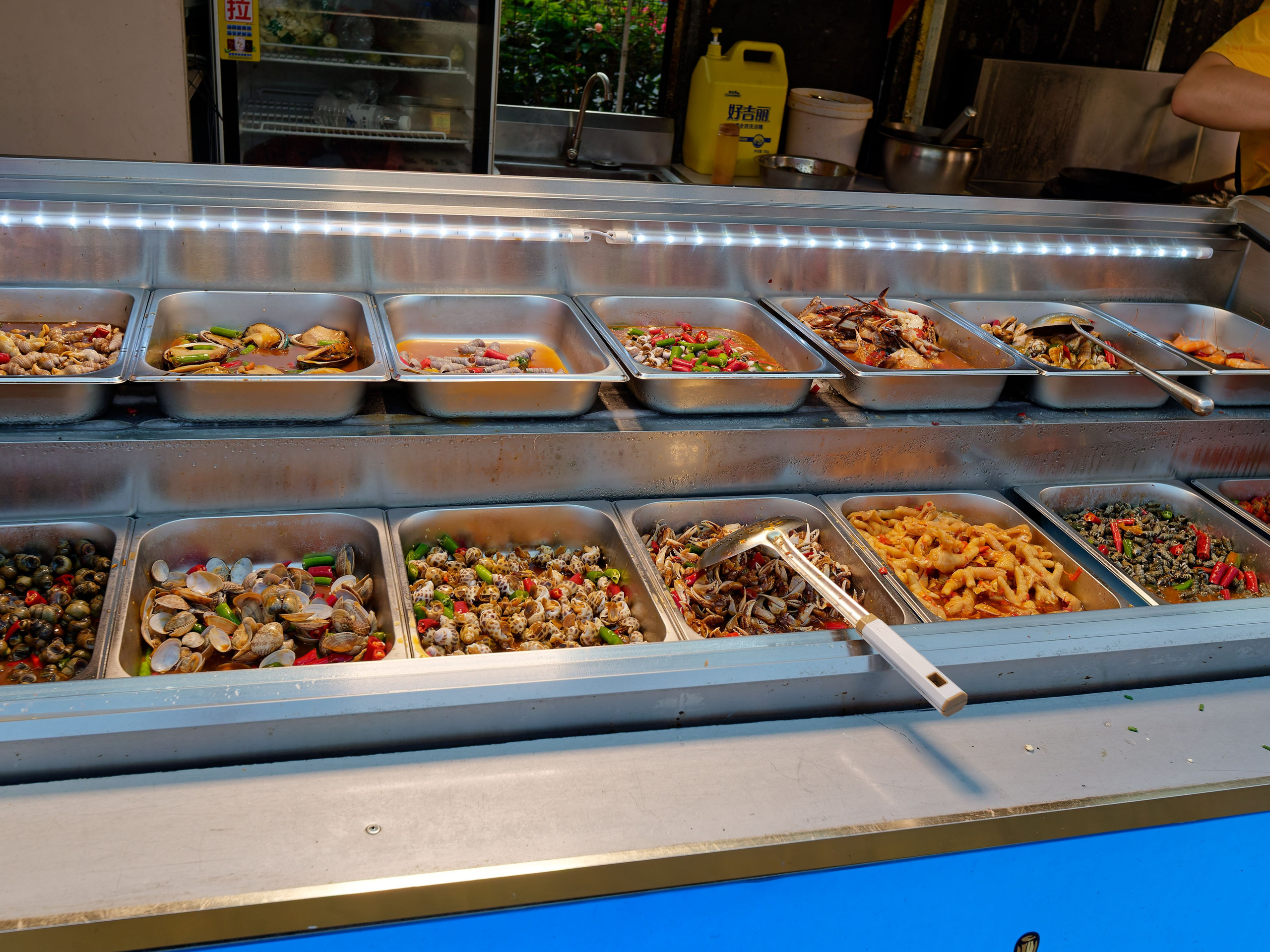 Хайнань 2026, «Food Street» ночная улица еды в Ялунване. Фотопрогулки по Миру