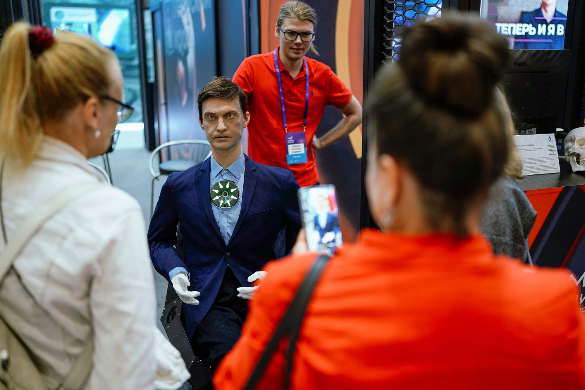 Технопром 2024. #фотокаквкино | Фотографирую людей