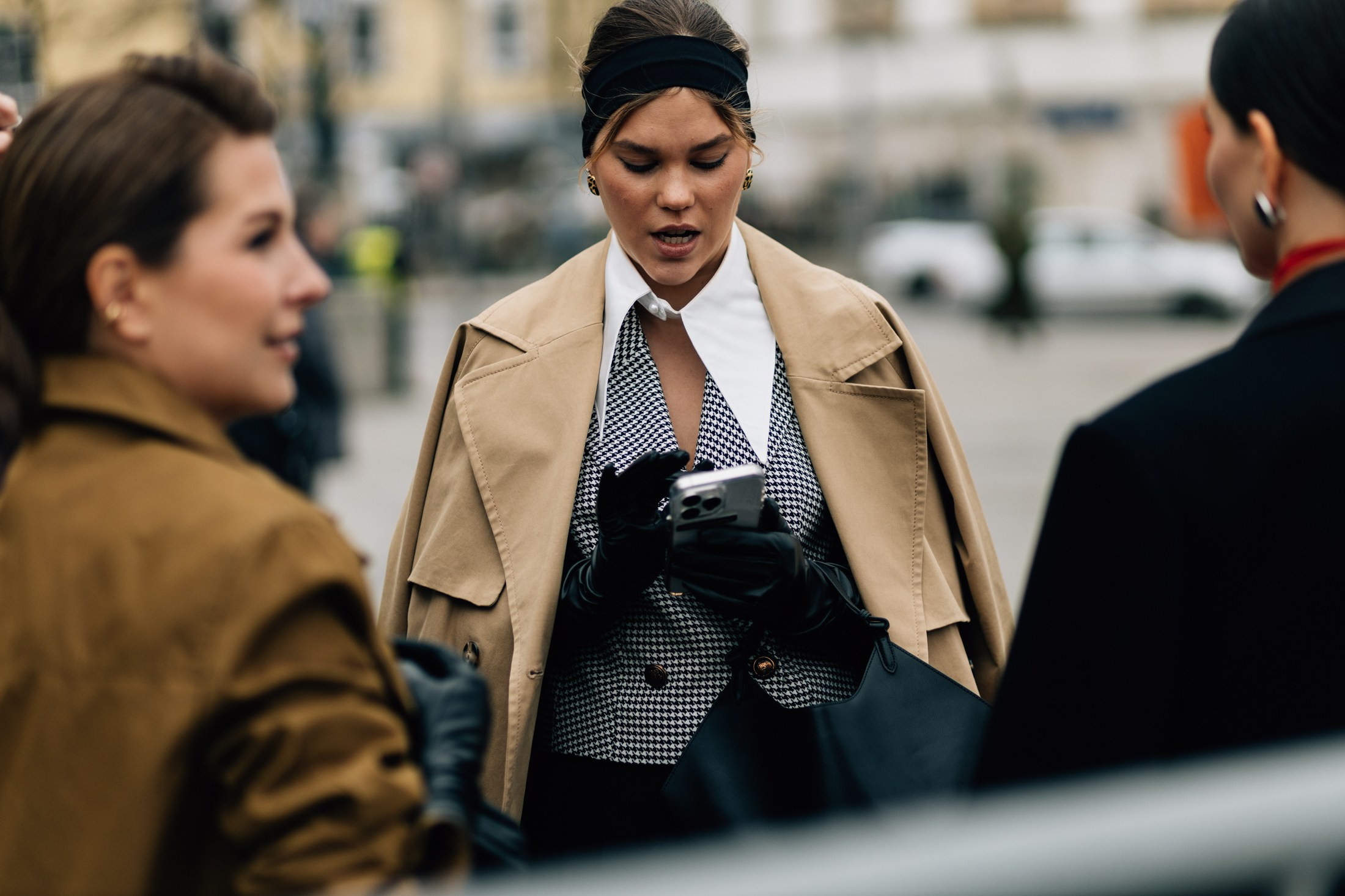 Moscow Fashion Week Streetstyle Day 2. Shami Pezhonov Photography