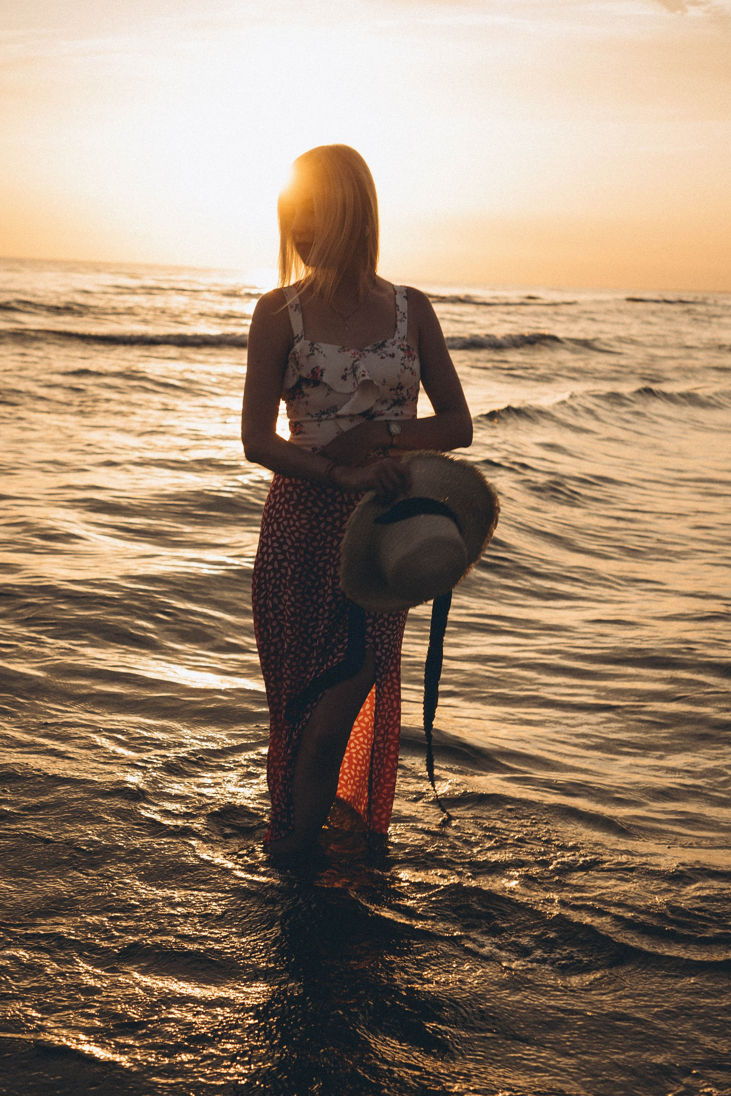 Июльский вечер на берегу черного моря. Профессиональный фотограф, Санкт-Петербург — Виктория Богомолова